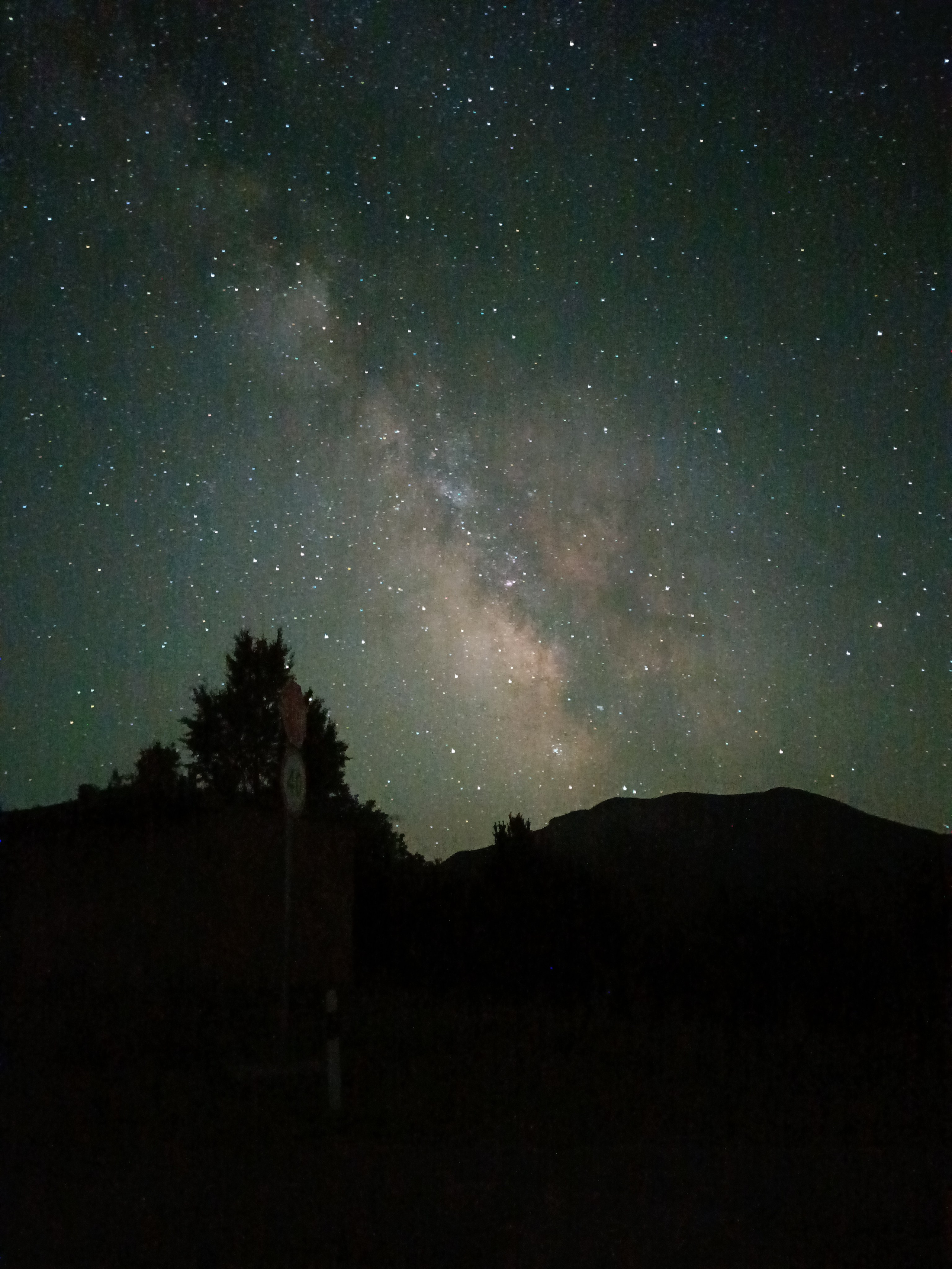 Эльбрус 2023 Маша Саша Дима. Заставка