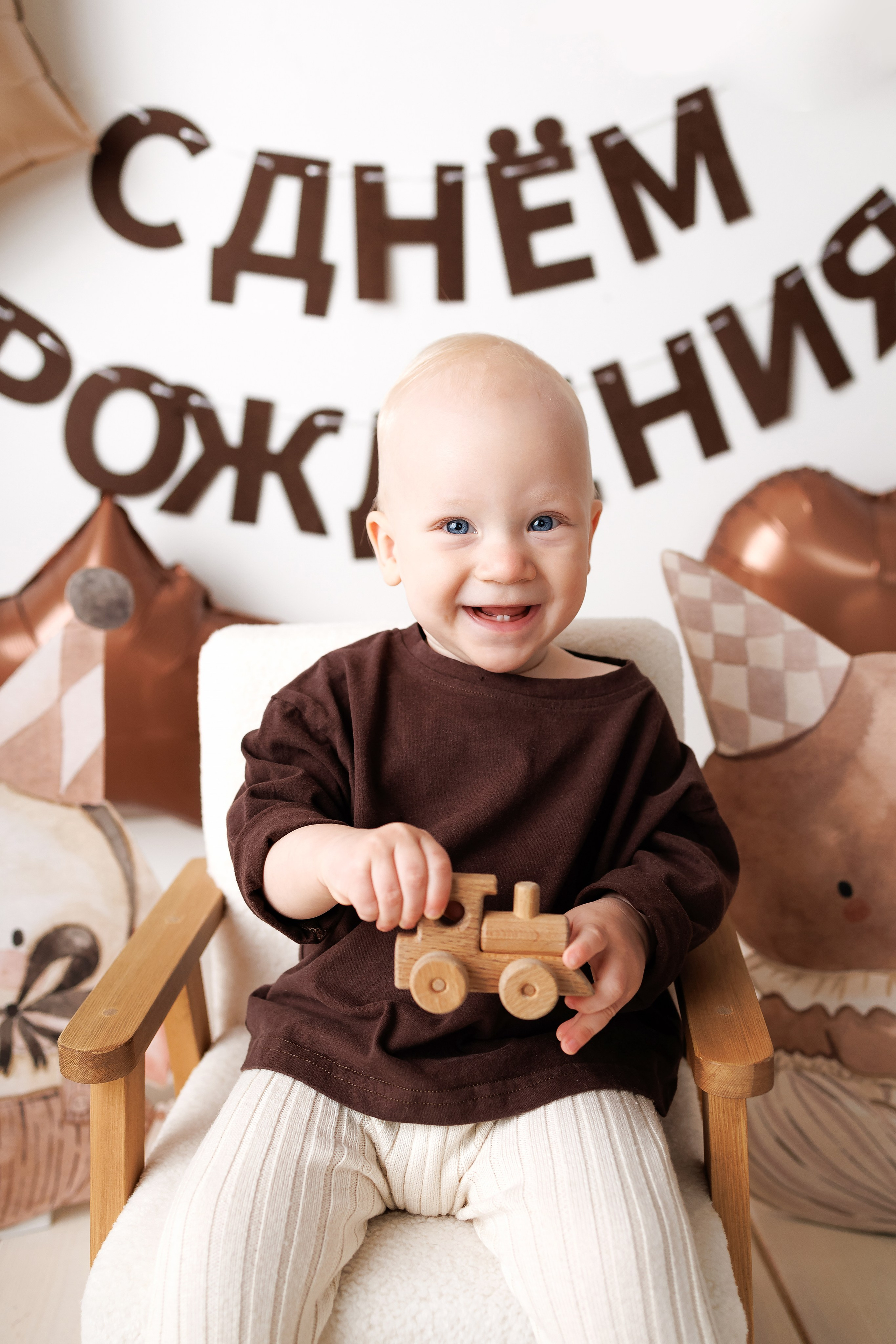 Мишеньке 1 годик. Фотограф новорожденный малышей Новосибирск