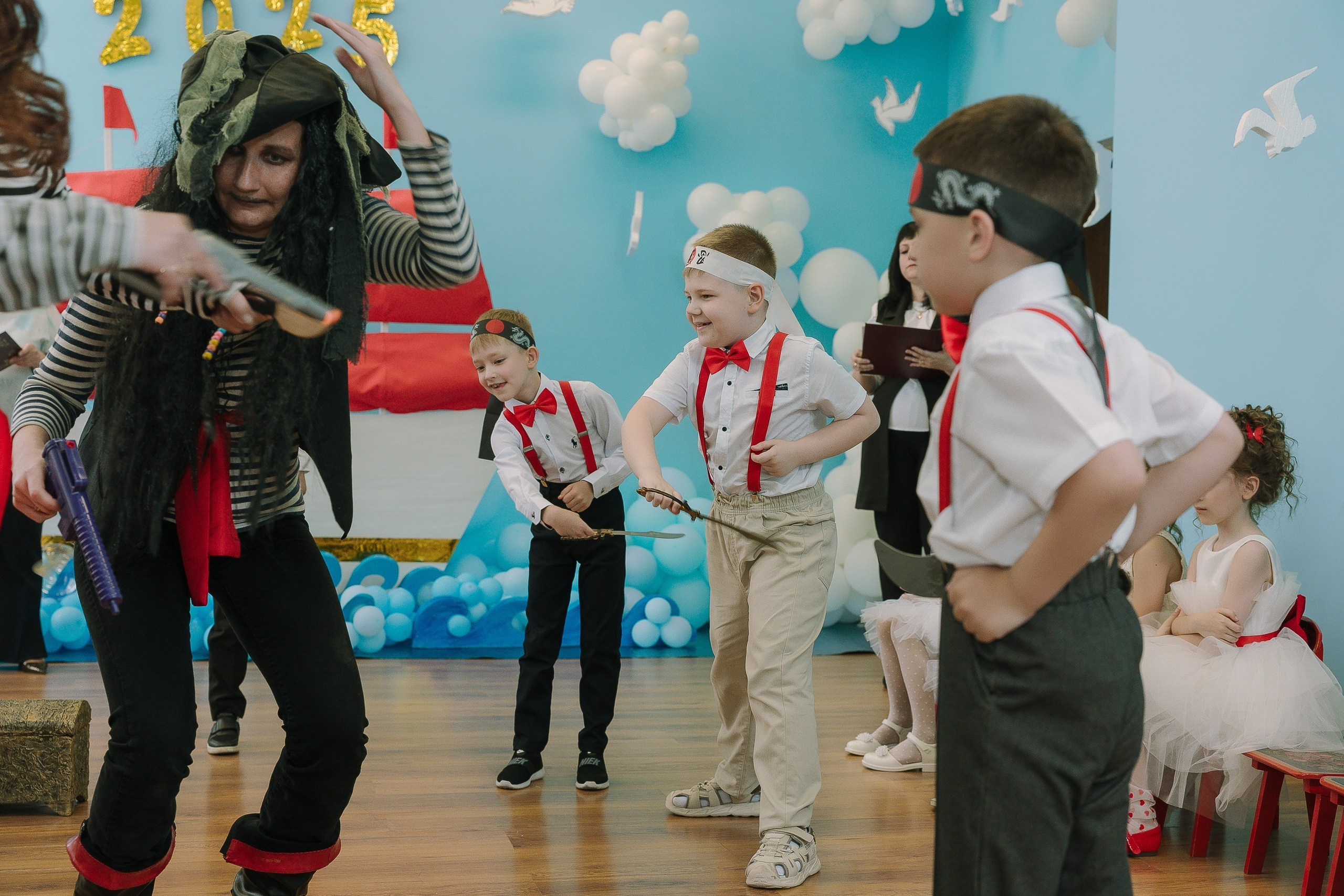 Выпускной 10 ДС. Выпускные альбомы Натальи Бутко: Новороссийск, Анапа, Геленджик