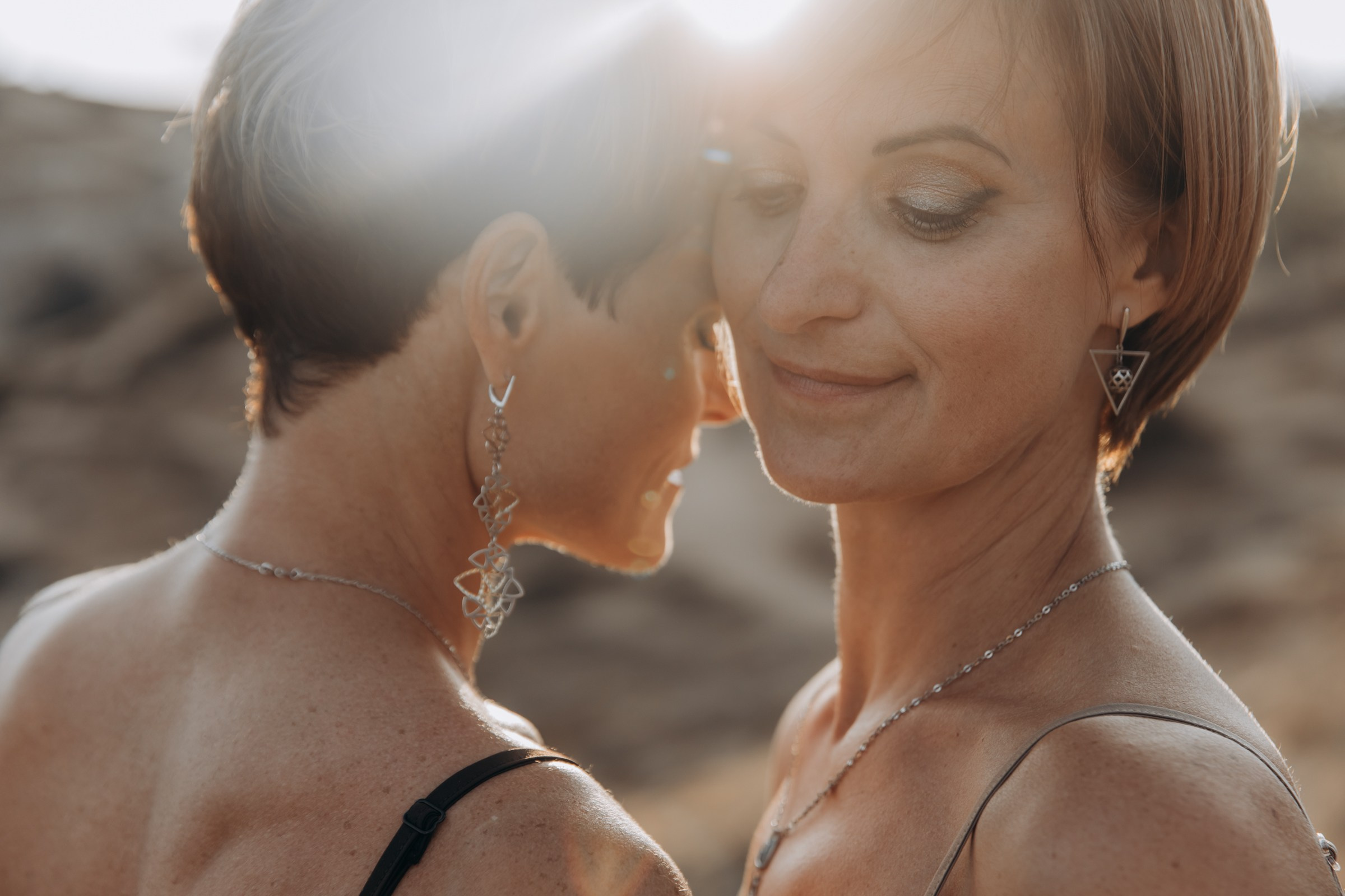 Наталья и Марина (Две сестры). Фотограф в Крыму — Федор зайцев. Свадебная, семейная и портретная съёмка. Фотографии для контента, для бизнеса. Корпоративная съёмка