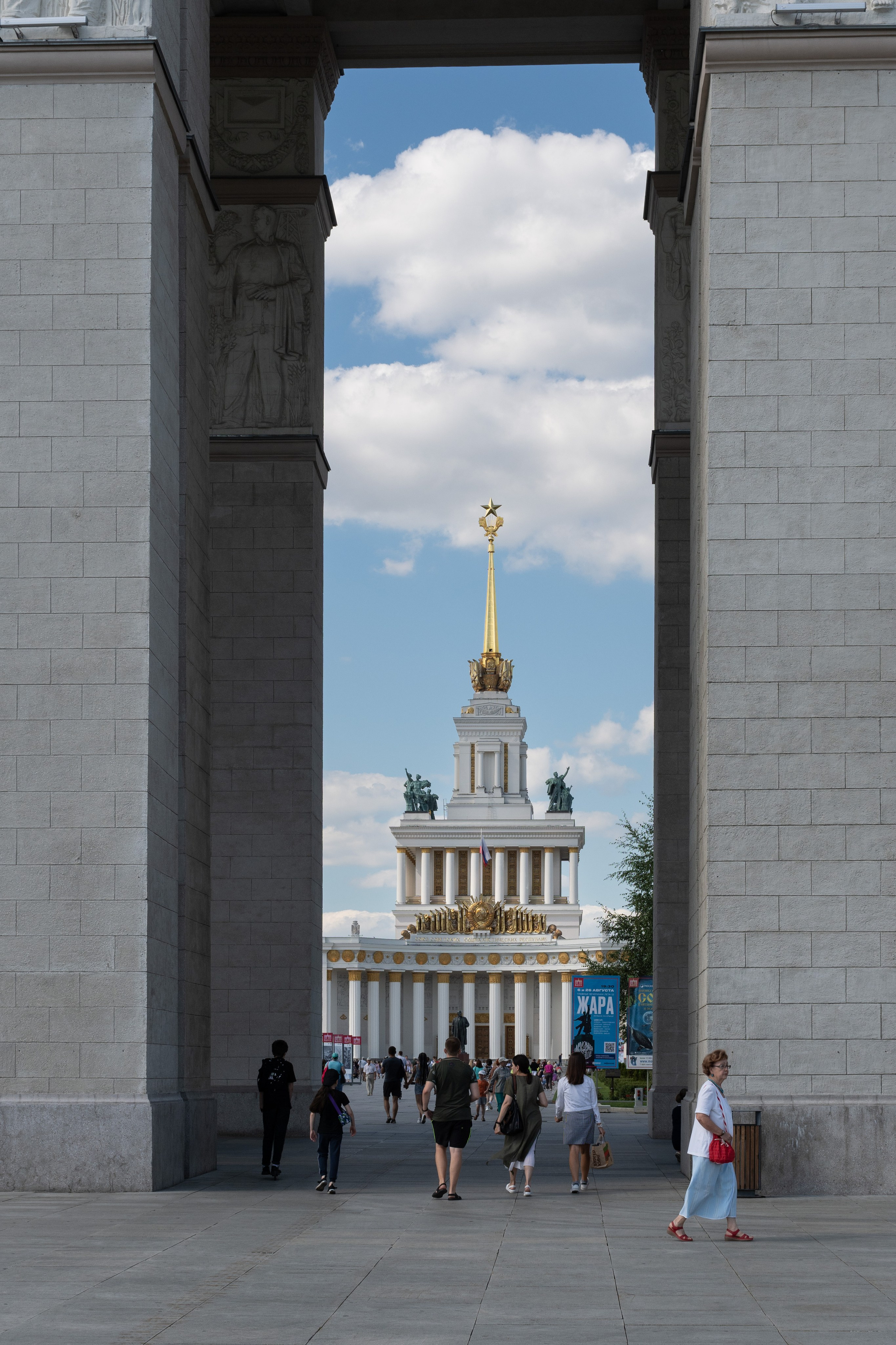 20220811 ВДНХ. Дмитрий Ремизов. Фотография, как хобби