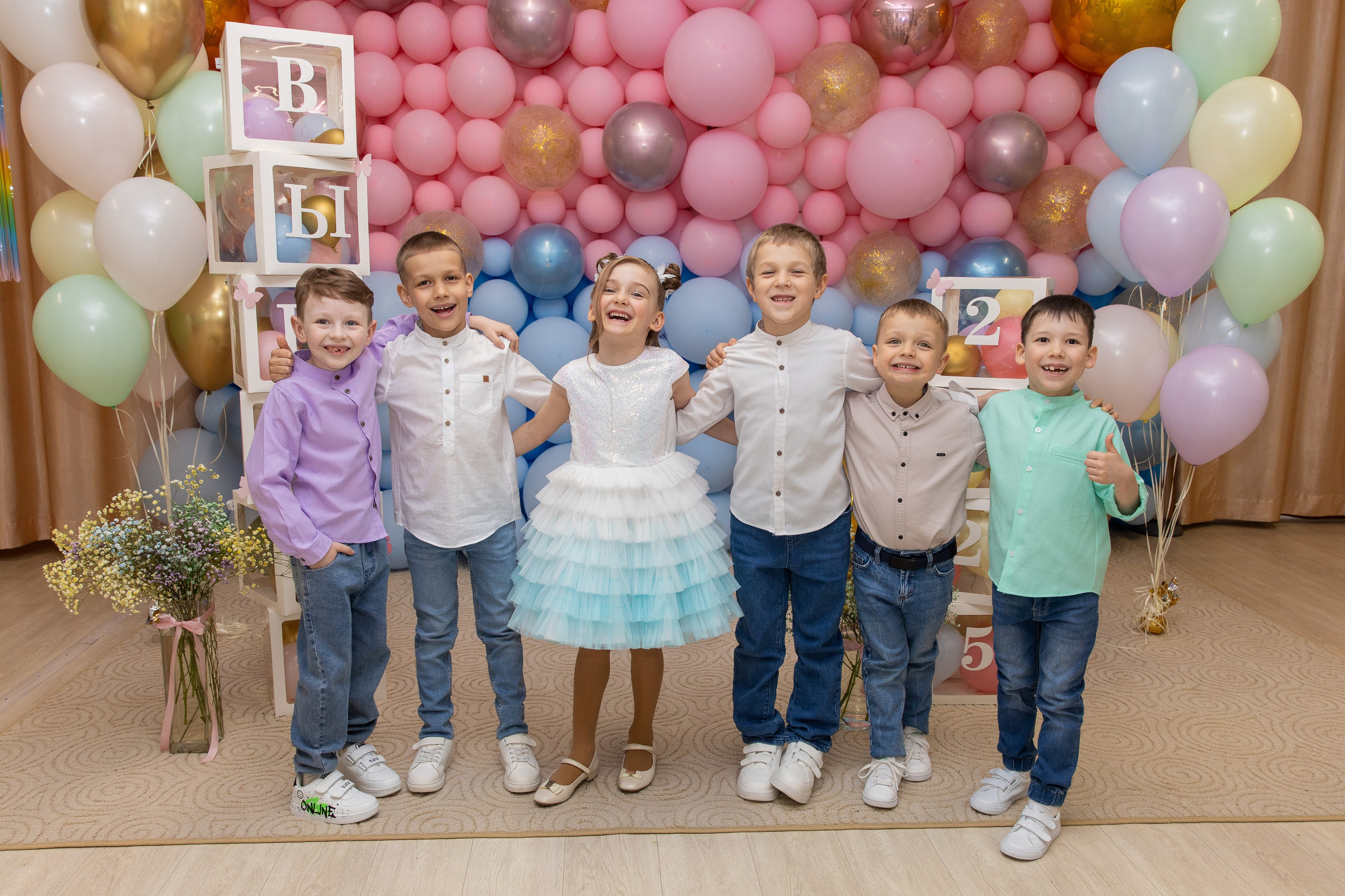 Фото и видео на выпускной в школе и детском саду. Свадебный, семейный видеограф и фотограф в Екатеринбурге Николай Рыков