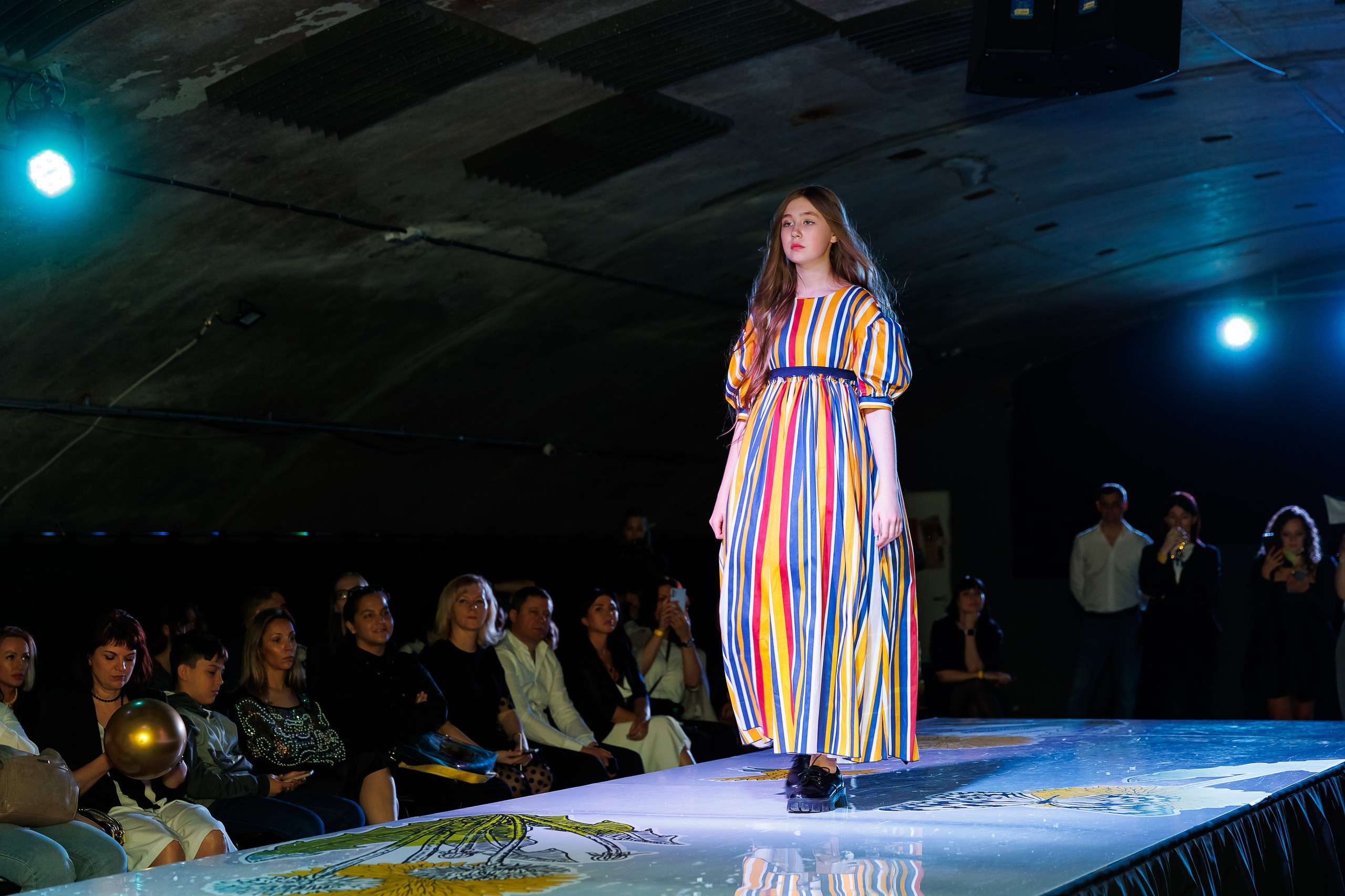 Показ Надежды Шибиной от журнала «Жираf». Фотограф Новосибирск — Наталья Гресь