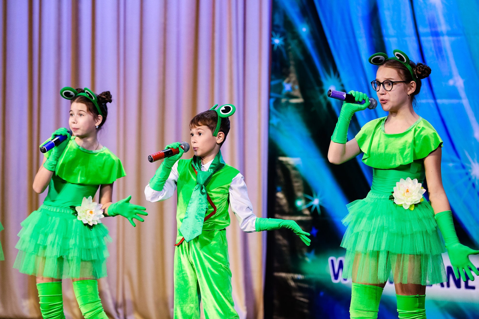 Репортажная фотосъемка детских музыкально-танцевальных фестивалей. Репортажный фотограф | Роза Хутор Красная Поляна Сочи Сириус