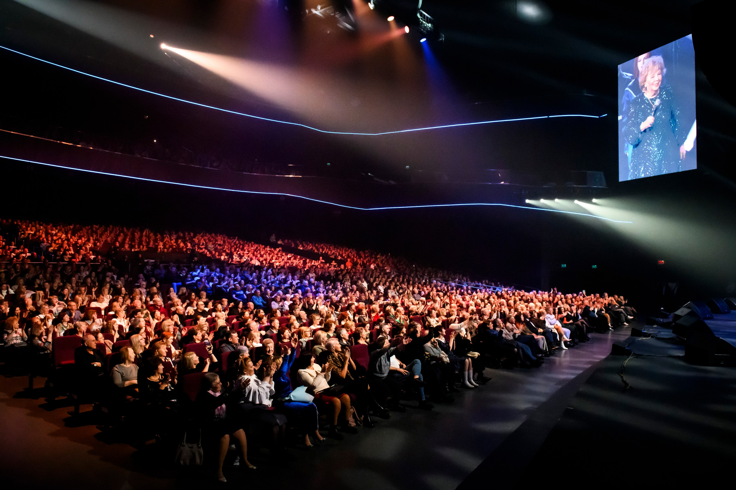 Лариса Рубальская — КЗ «Москва», Остров мечты. Бренд-фотограф для экспертов и блогеров в Москве Влада Горбовская