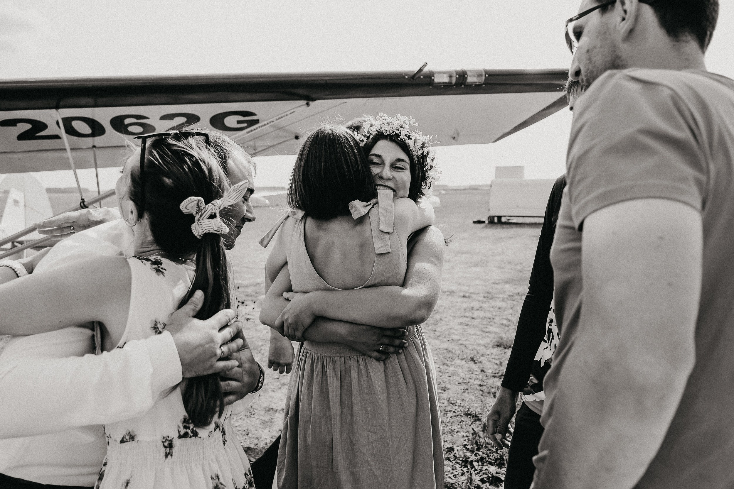 Свадьба на аэродроме