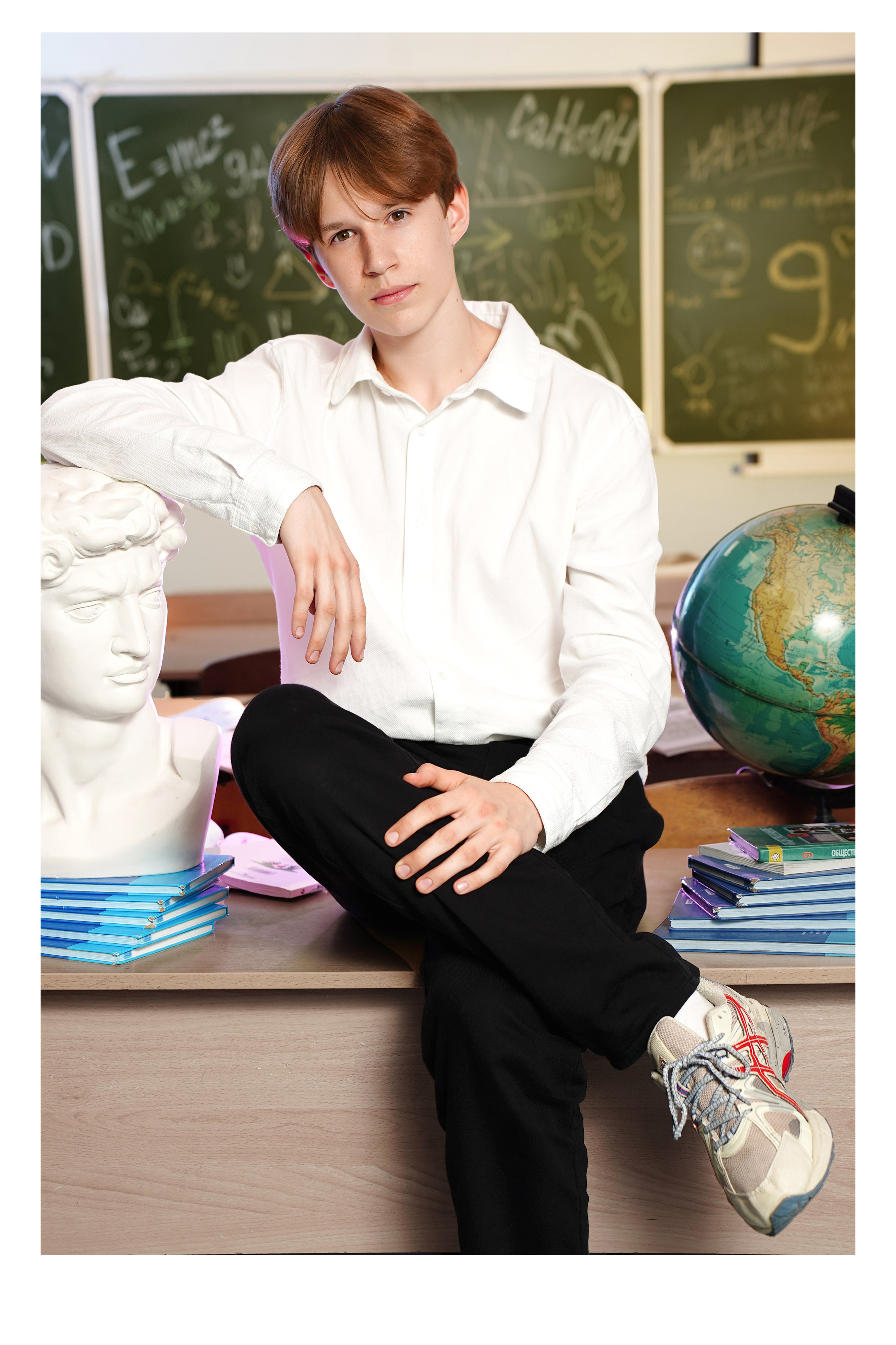 Портреты старшие классы. MEMENTO.Выпускные альбомы, школьные, юбилейные и другие книги. Ростов-на-Дону