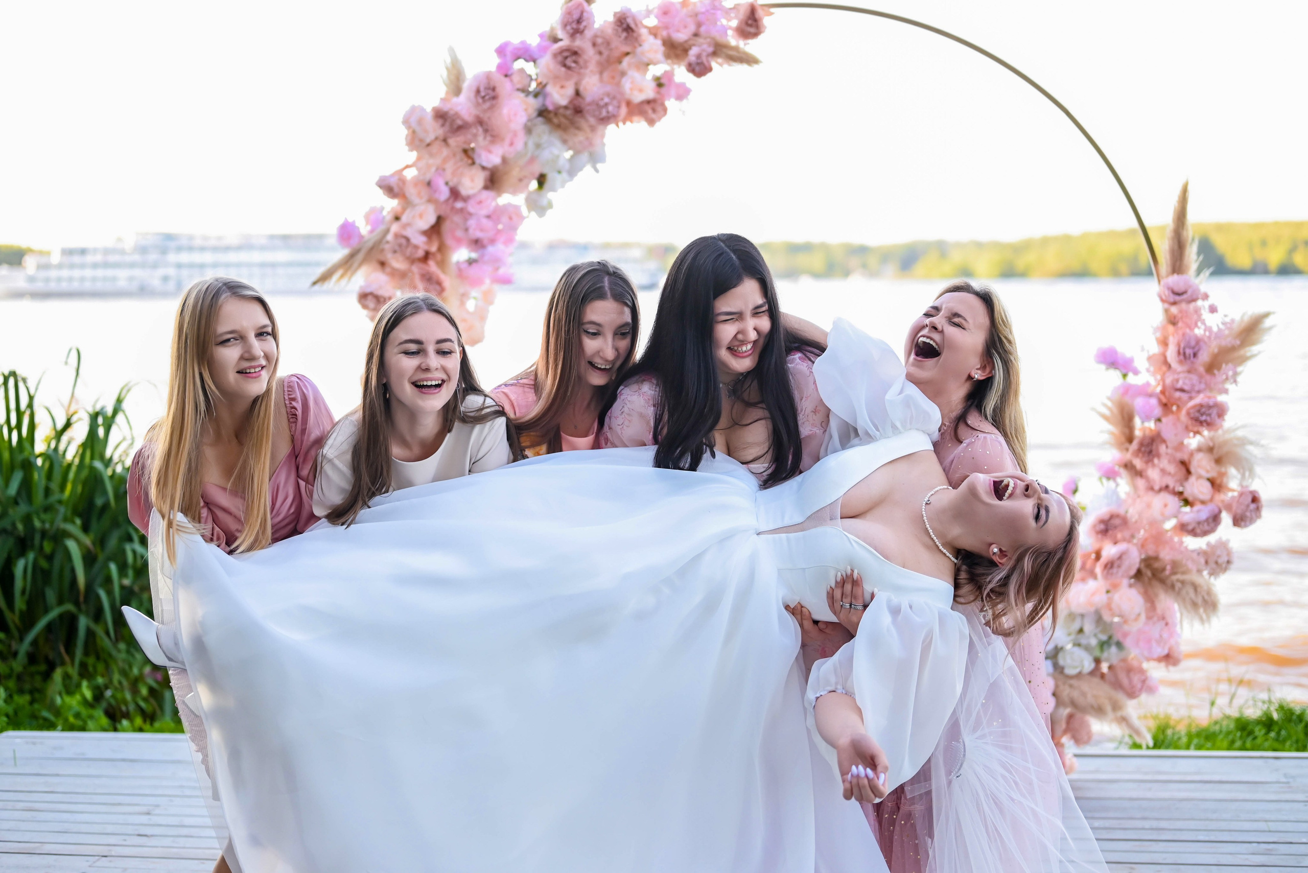 Свадебная съемка, фотограф на свадьбу в Москве, свадебная фотосессия Москва. Главная