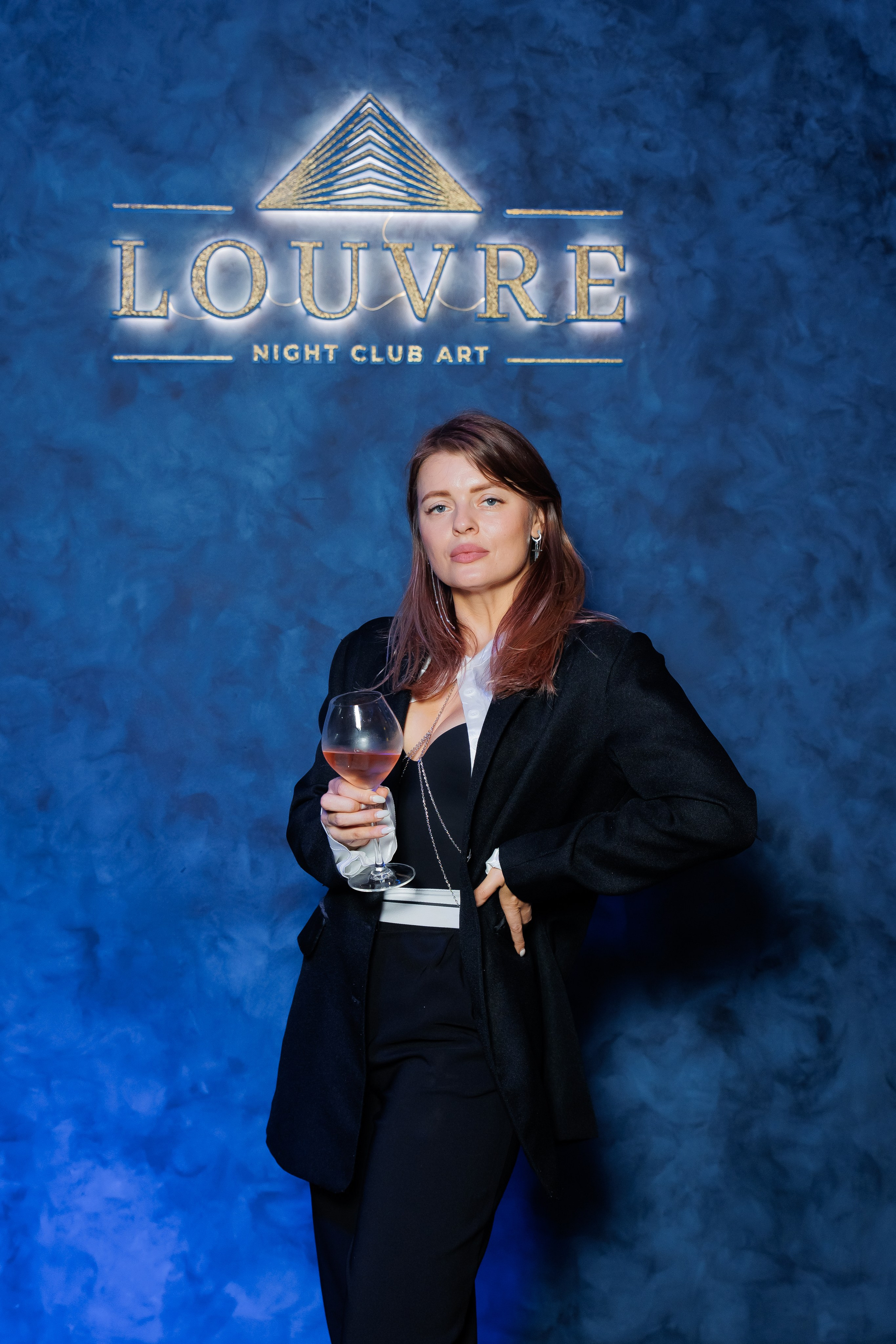 ЛУВР [Открытие Ночного клуба]. СВОИ. ФОТООТЧЕТЫ-СОБЫТИЯ-МЕСТА