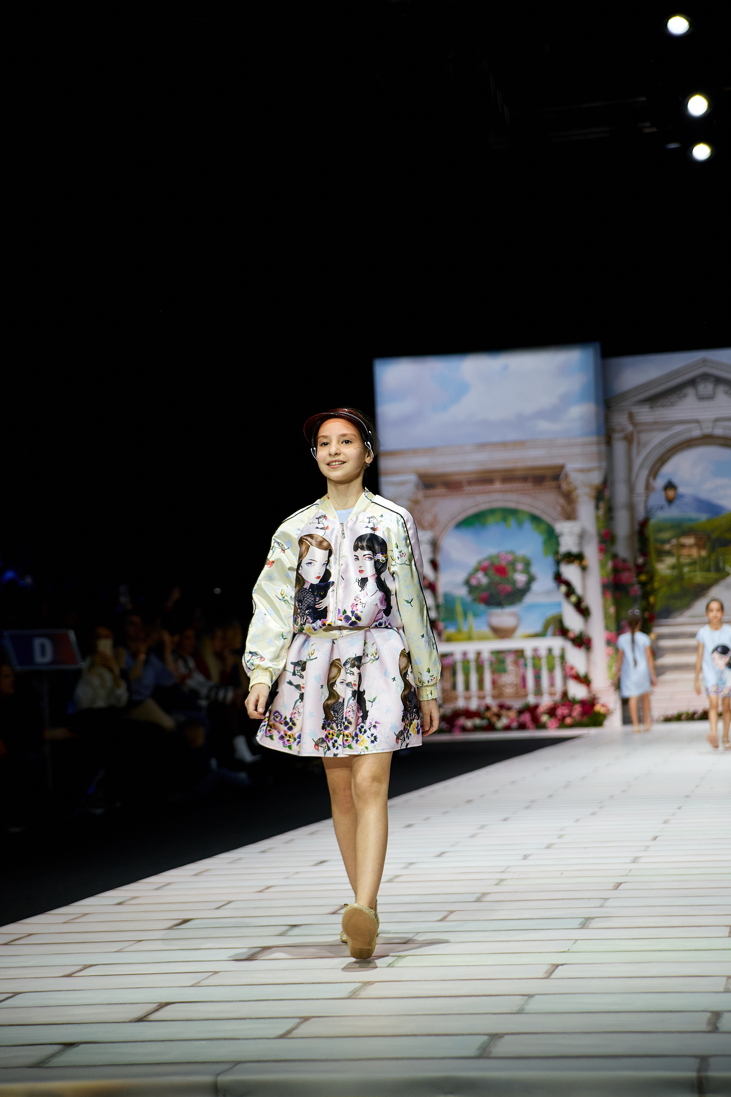 MFW 2019 march (Moscow Fashion Week) Неделя Моды в Москве. Профессиональный фотограф Светлана Писарева