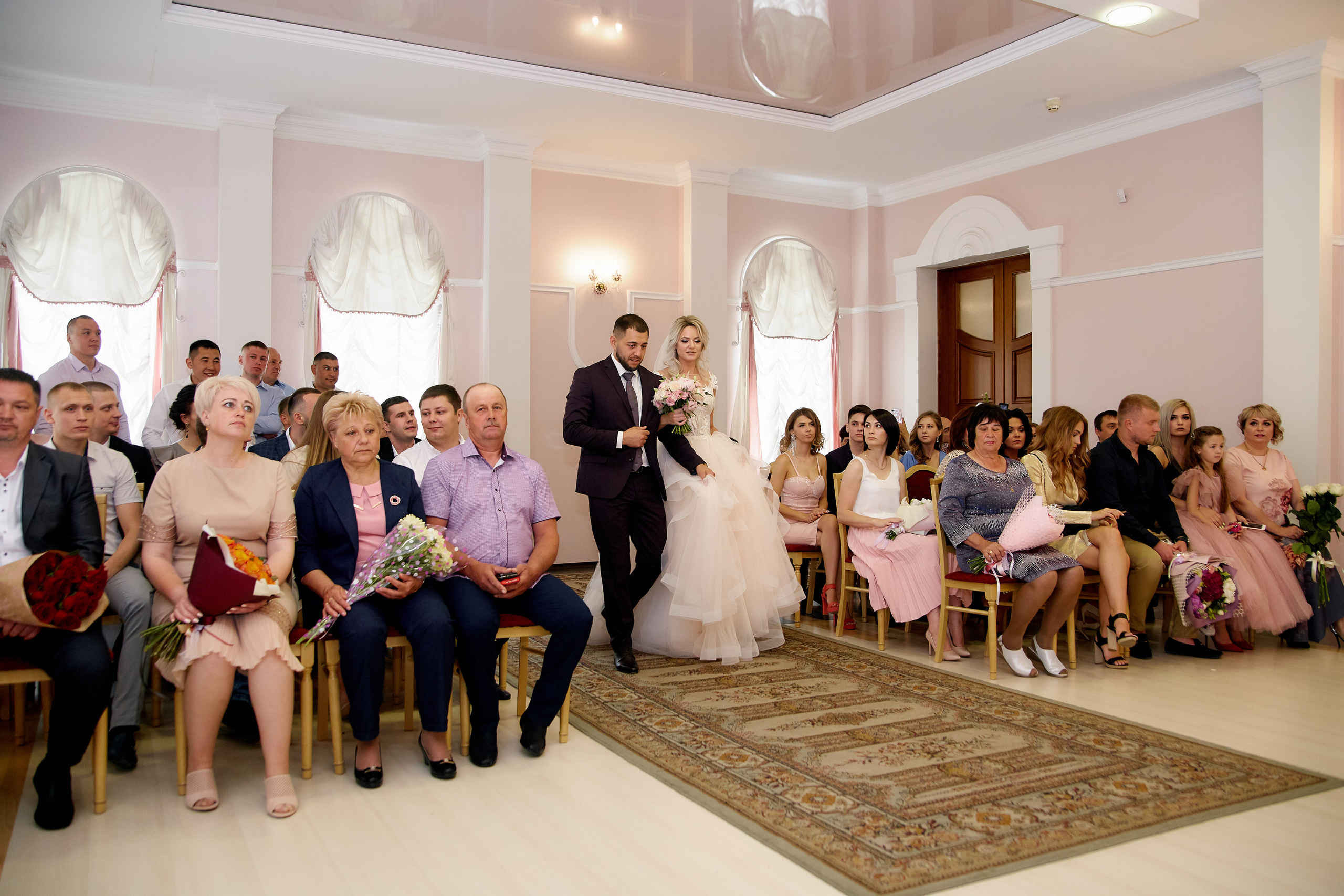 Родион и Екатерина. Анонс. Профессиональный фотограф Светлана Писарева