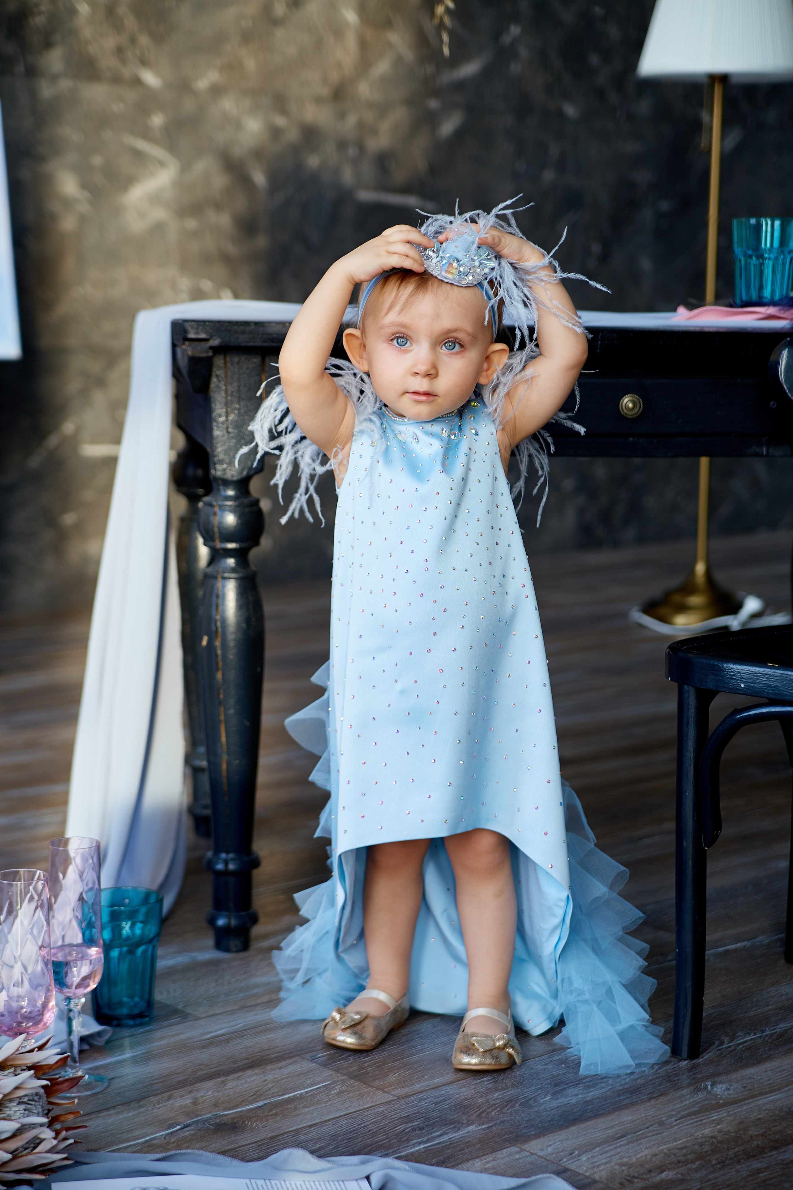 Маленькая Августина и ее новое платье. Профессиональный фотограф Светлана Писарева