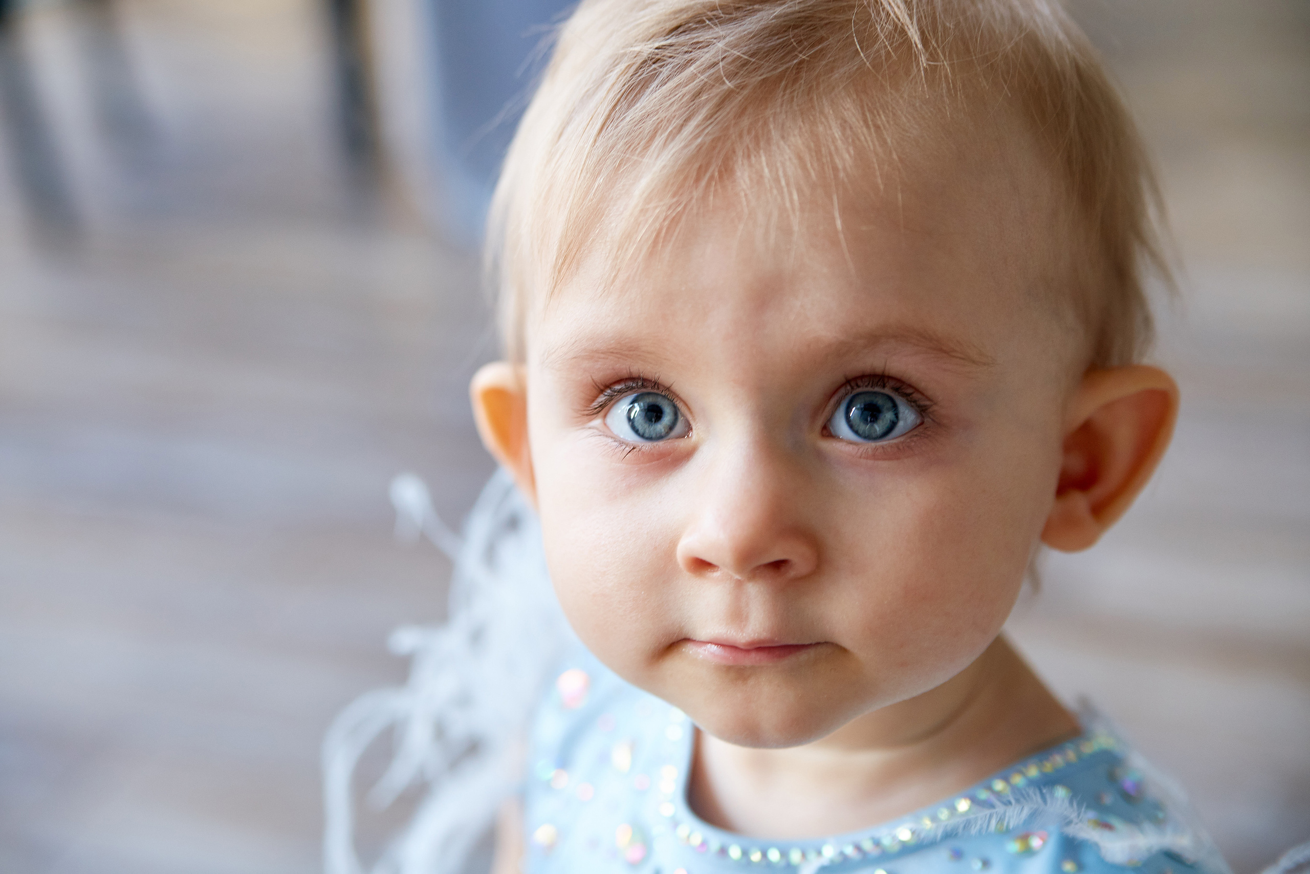 Маленькая Августина и ее новое платье. Профессиональный фотограф Светлана Писарева