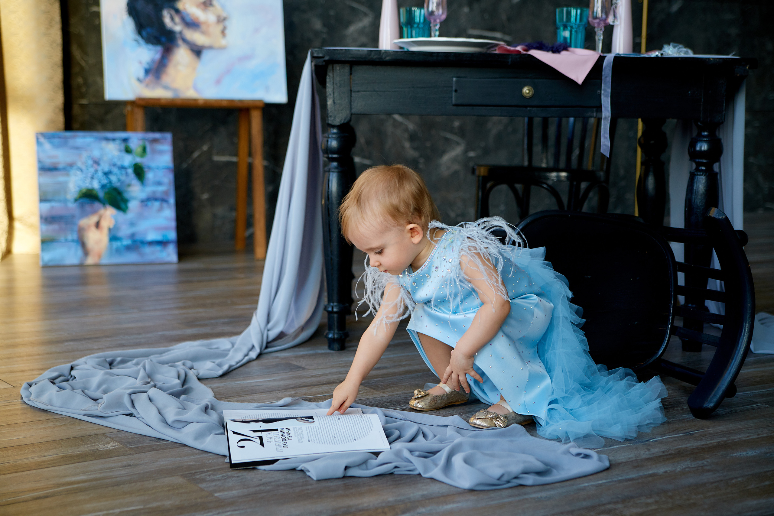 Маленькая Августина и ее новое платье. Профессиональный фотограф Светлана Писарева