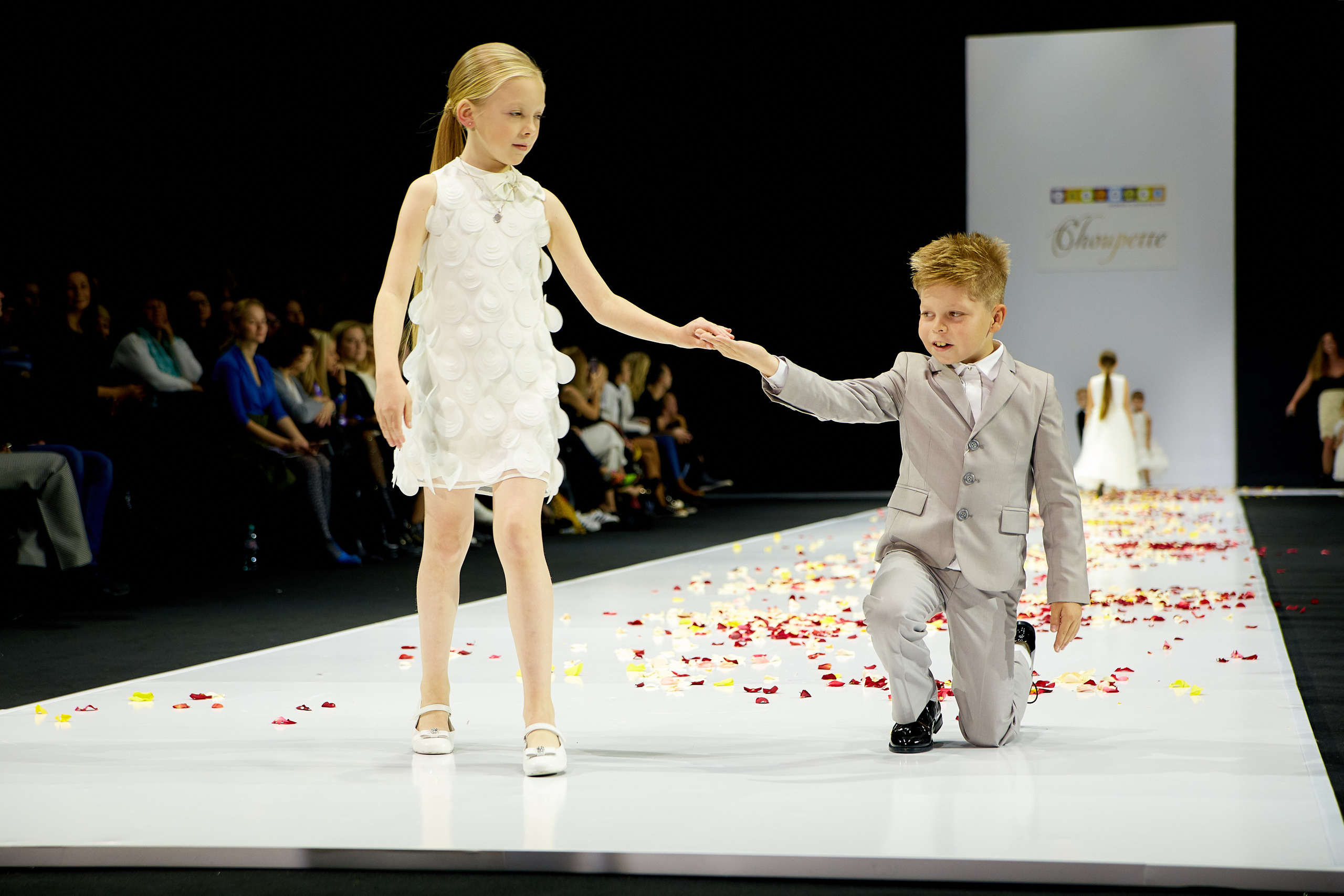 MFW 2018 oct (Moscow Fashion Week) Неделя Моды в Москве. Профессиональный фотограф Светлана Писарева