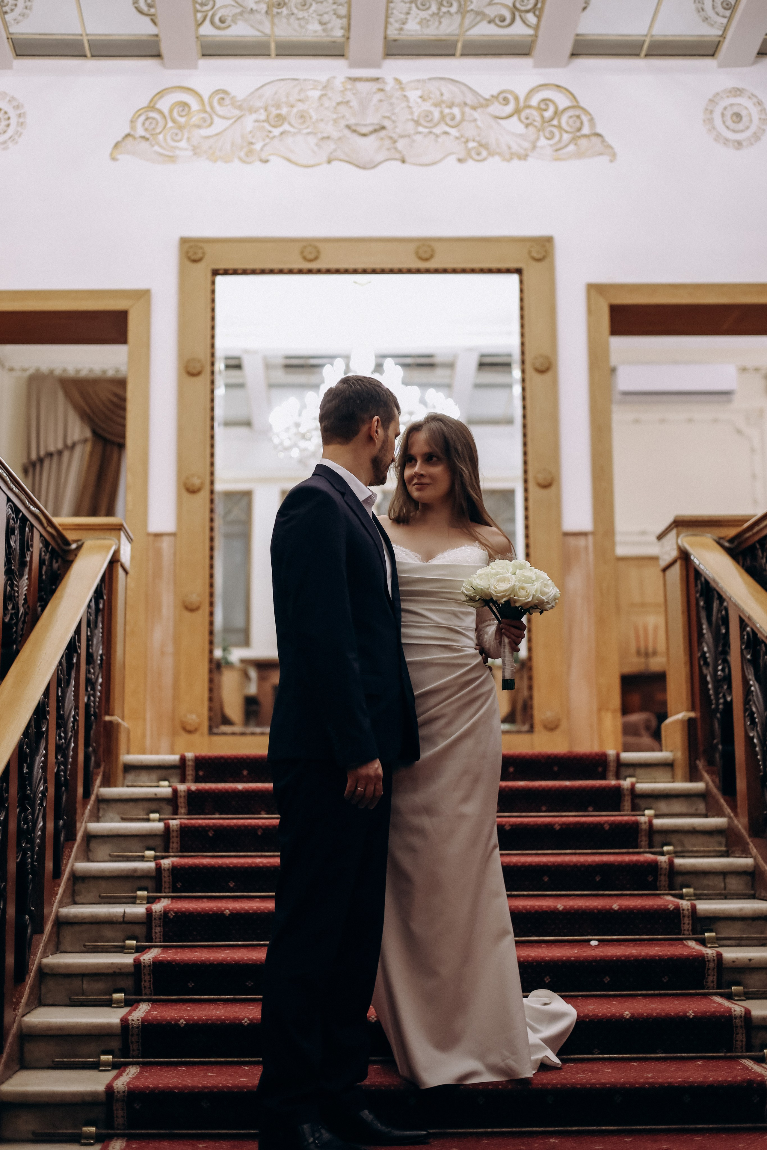 Ира и Денис. Амбассадори + Грибоедовский. Диана Чечель. Свадебный и семейный фотограф в Москве