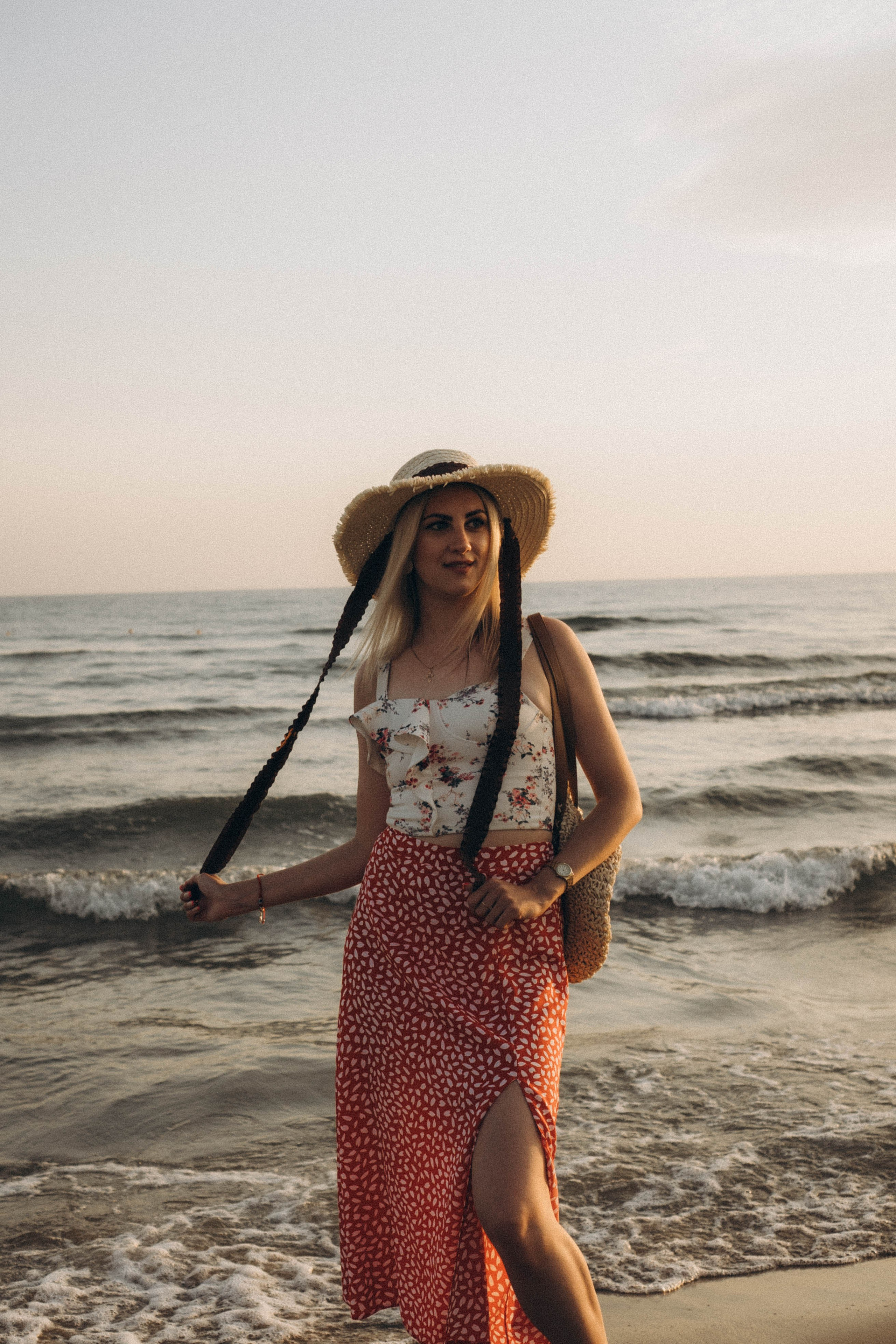 Июльский вечер на берегу черного моря. Профессиональный фотограф, Санкт-Петербург — Виктория Богомолова