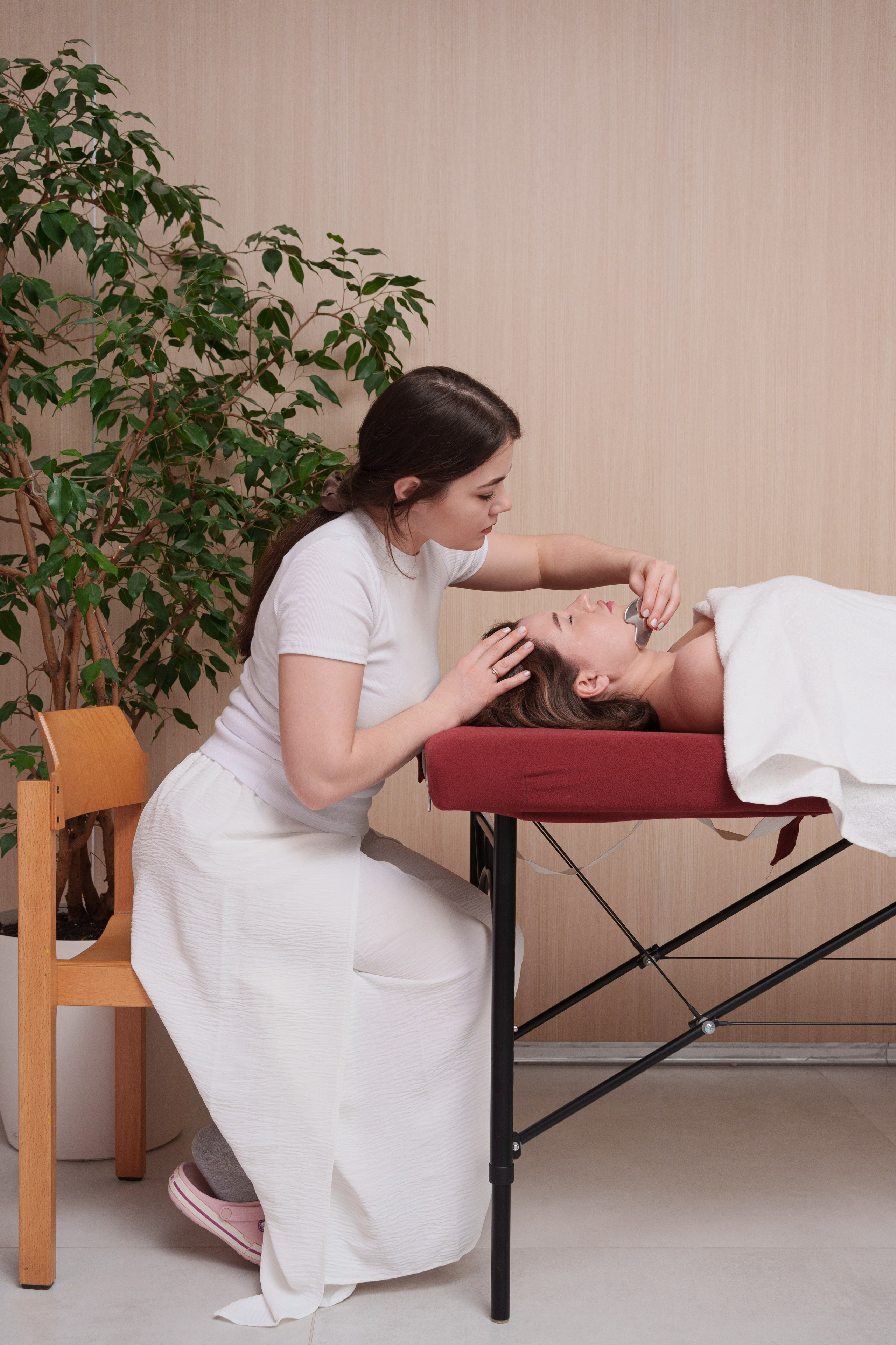 Массаж лица. Фотограф Виктория Юленкова