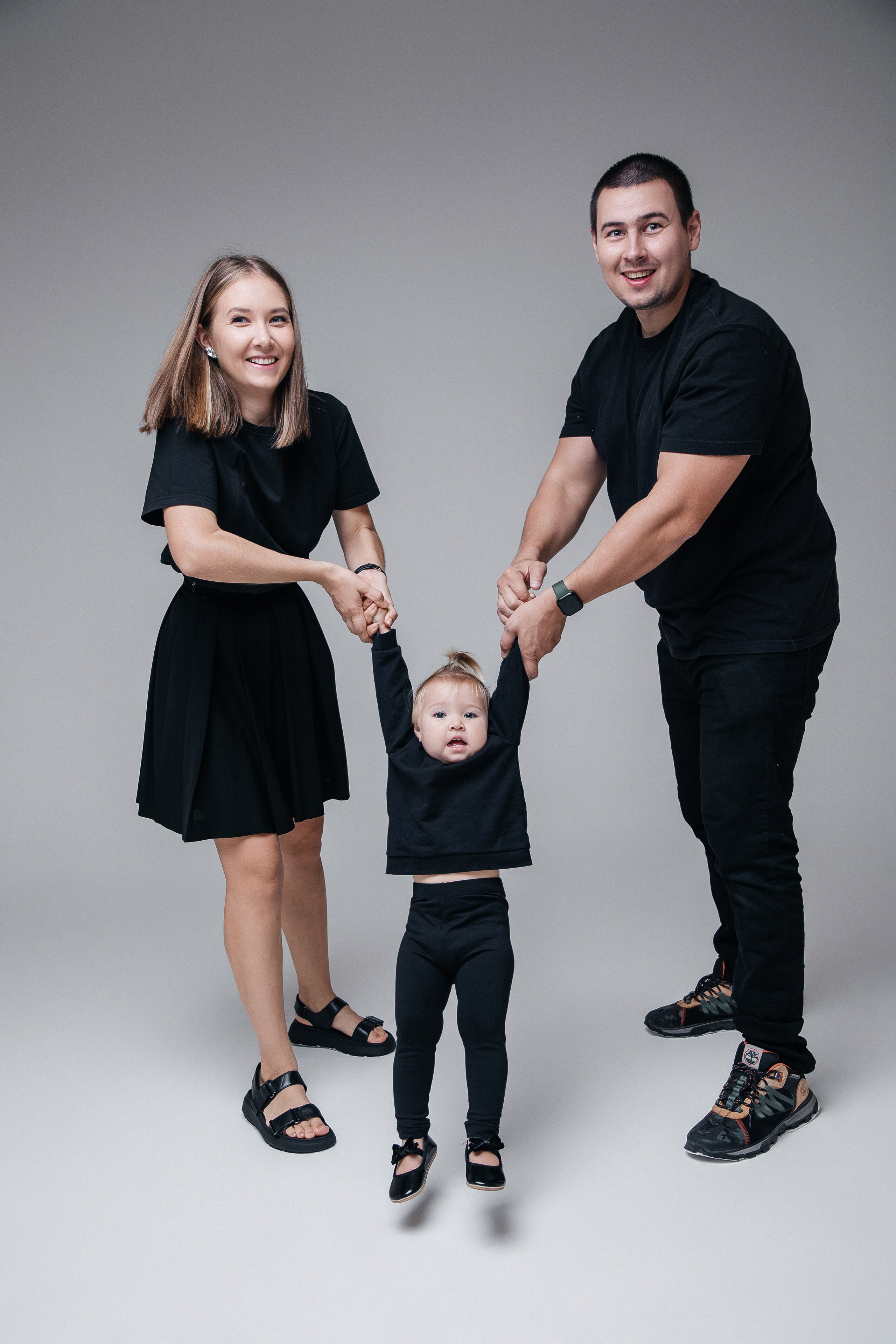 Настя и семья. Фотограф Денис Лесковский (Тюмень)