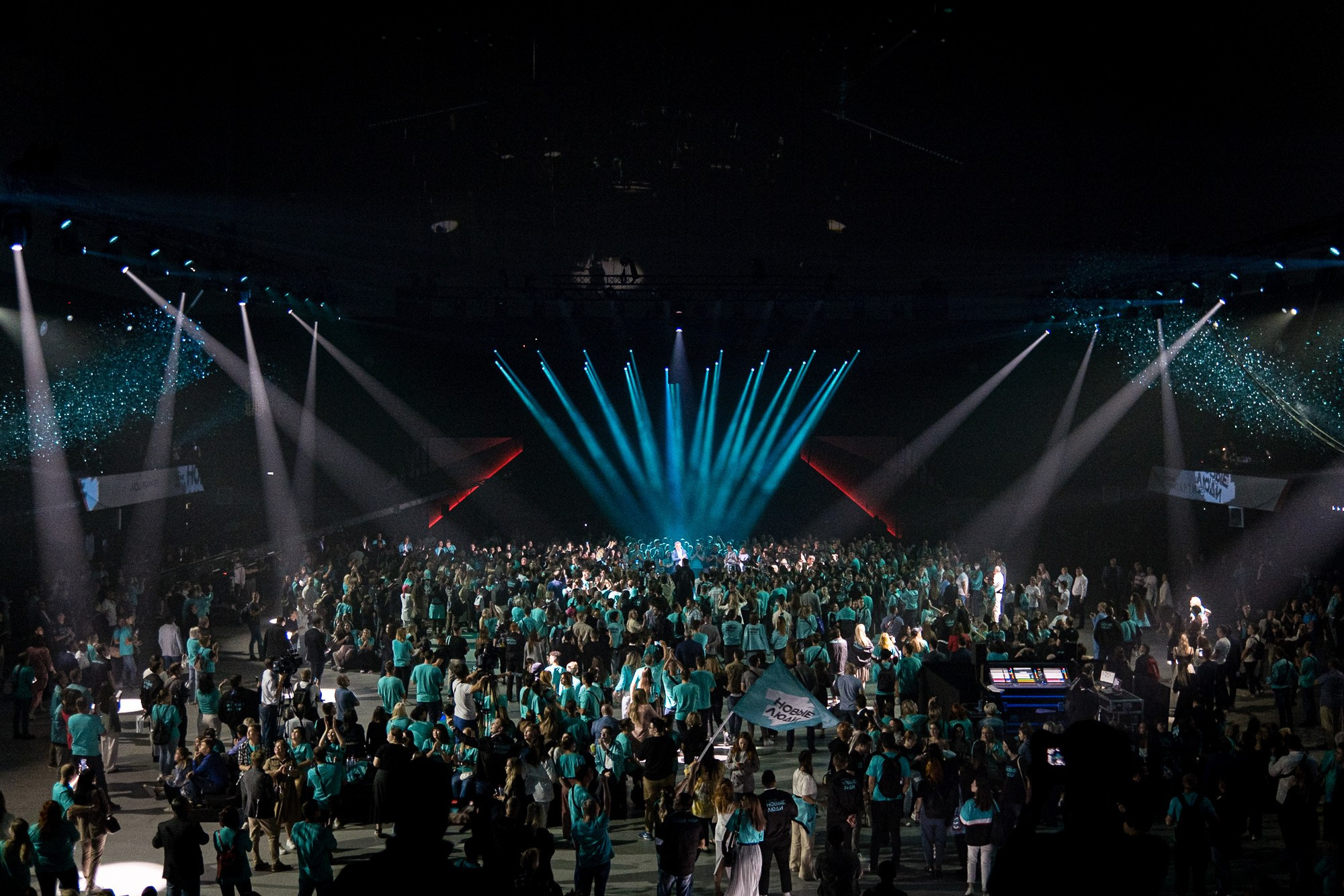 Съезд партии «Новые люди». Репортажный фотограф Денис Тихомиров. Москва