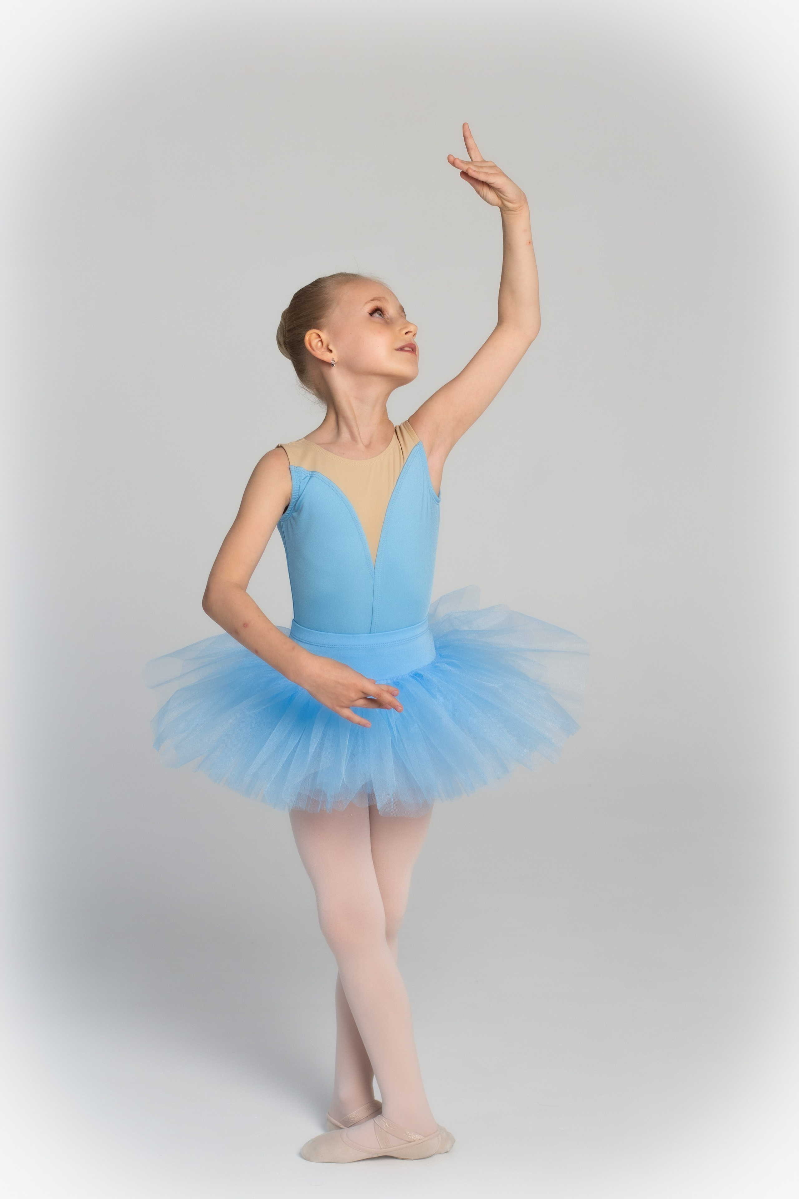 2026. TALANTA-семейный и свадебный фотограф