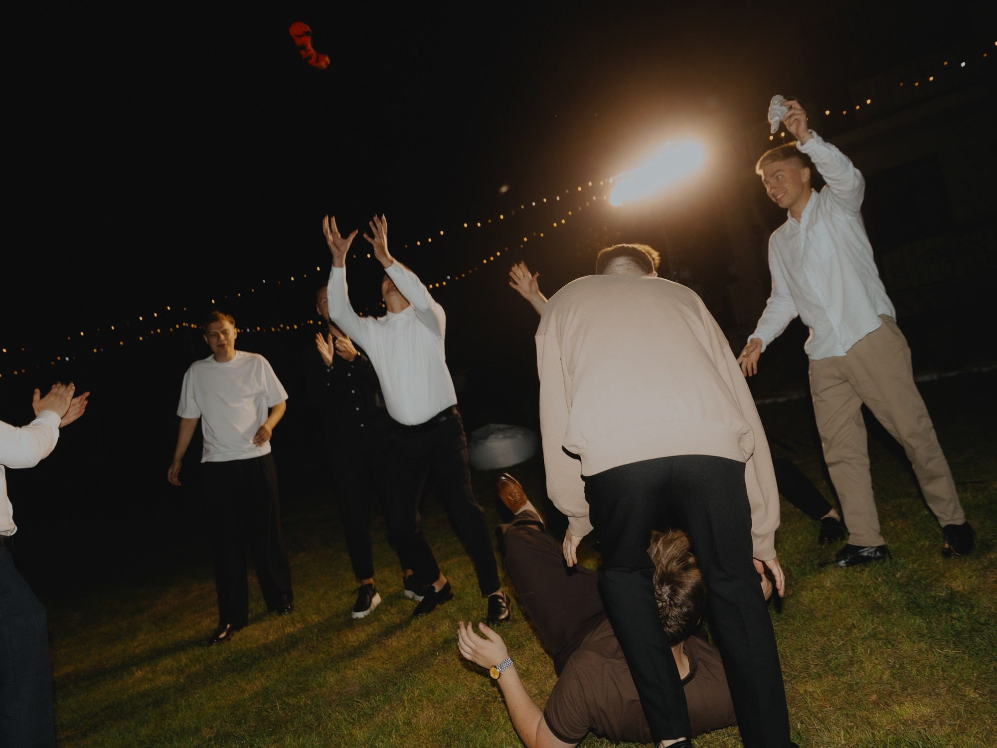 Лиза и Илья (полный день). Свадебные фотографы в Гомеле и Минске Сергей и Анастасия Фещенок