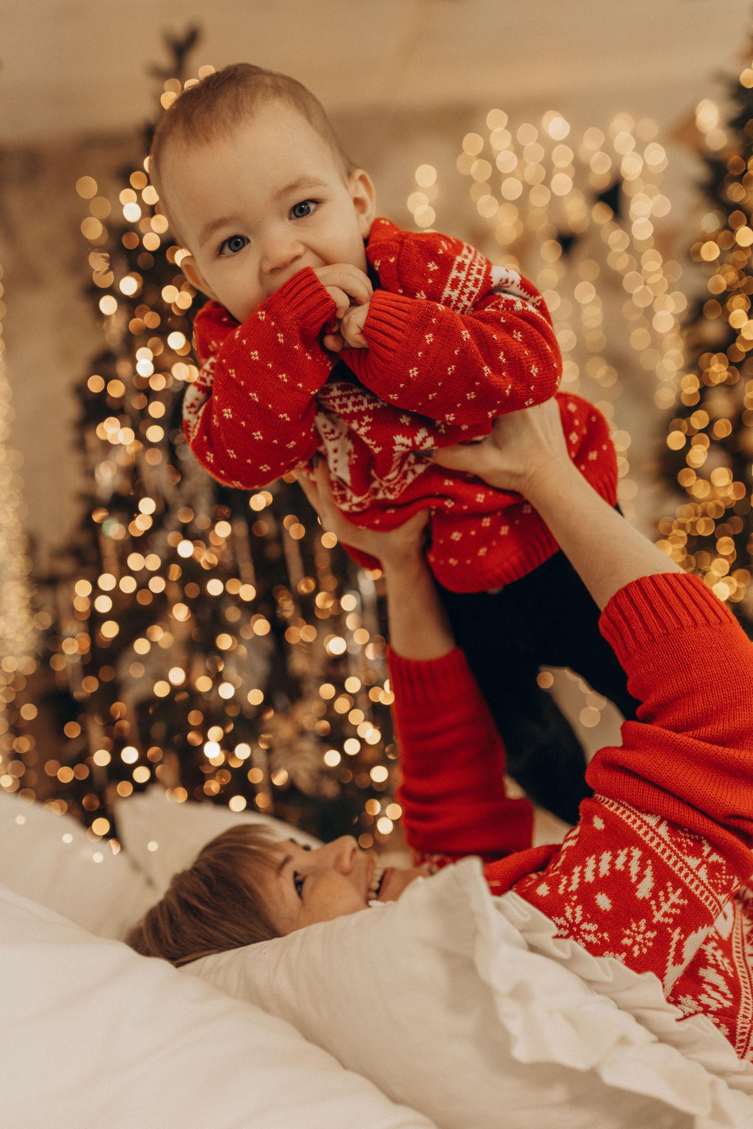 Яркий новый год мама и 2 сыночка. Фотограф в Ставрополе Svetlana Matveeva