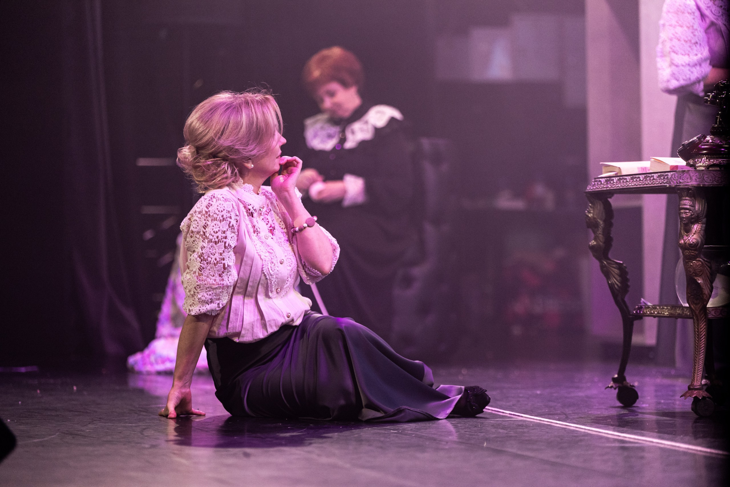 Жёны. ЖиваЯ — театр Ксении Сосновских