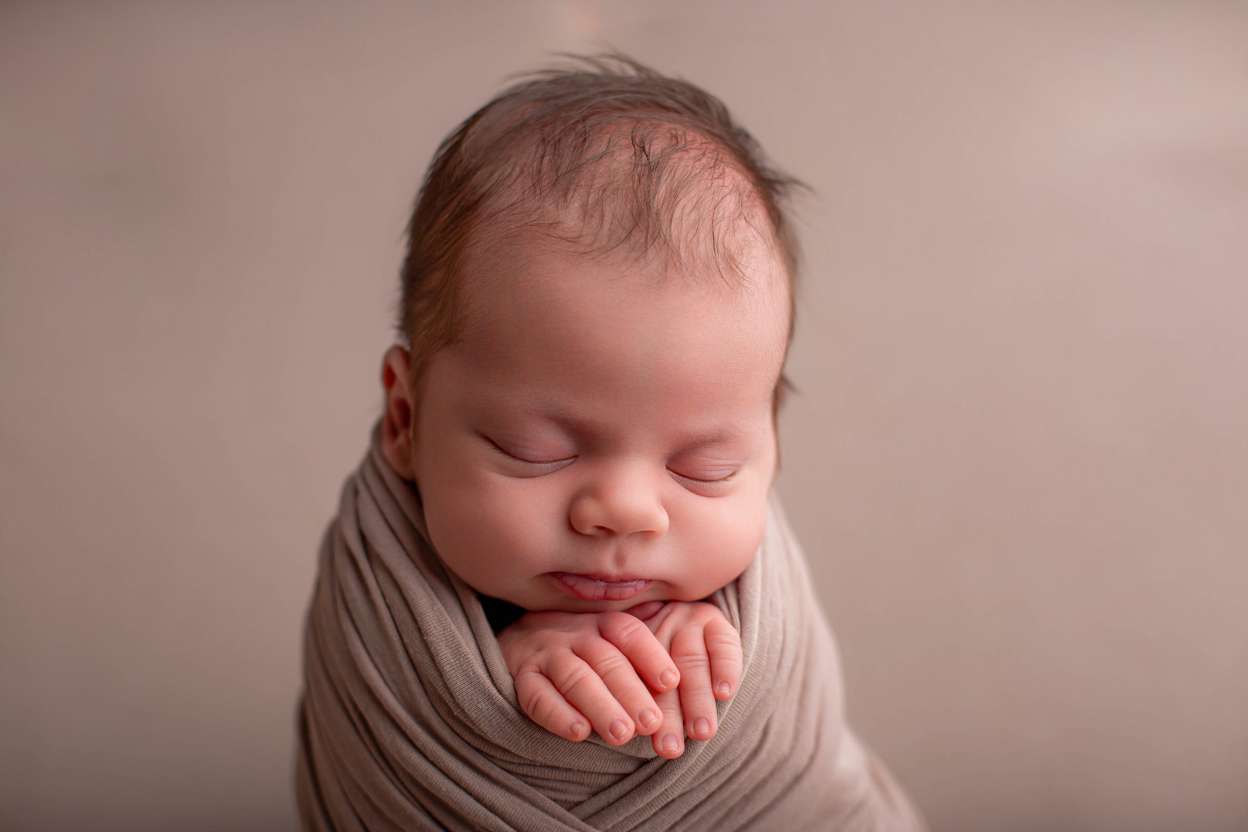 Фотографии новорожденных мальчиков. Семейный, детский фотограф в Великом Новгороде Юлия Федичева. Фотограф новорожденных