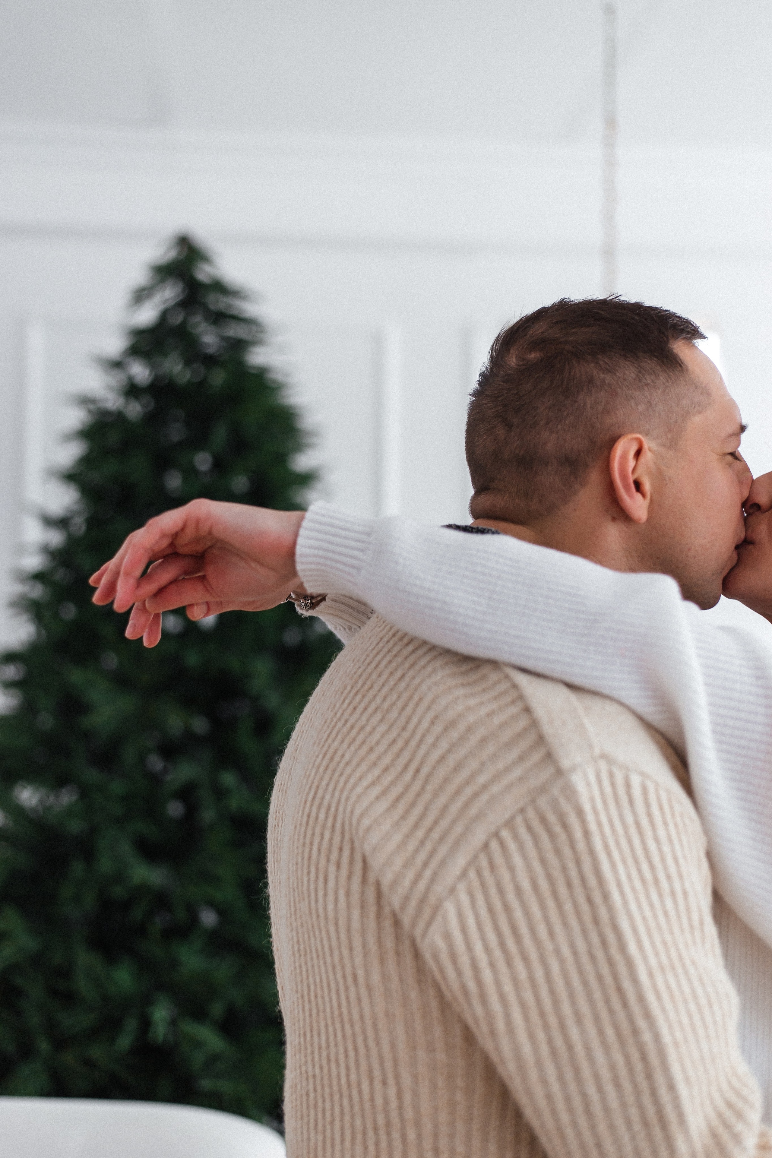 Женя и Анюта