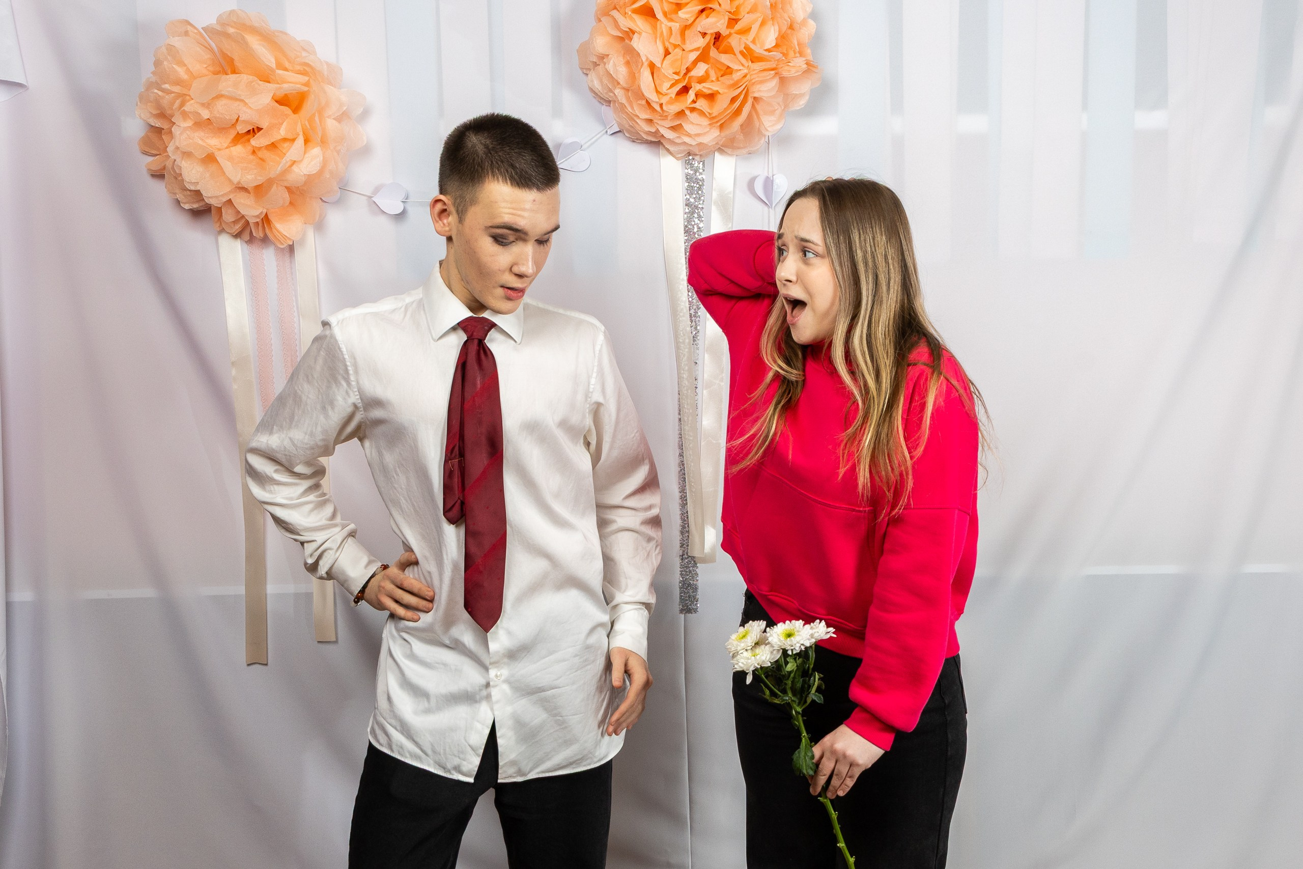 8 марта 2026. Поздравление ребят из 11 класса своих одноклассниц. Главная