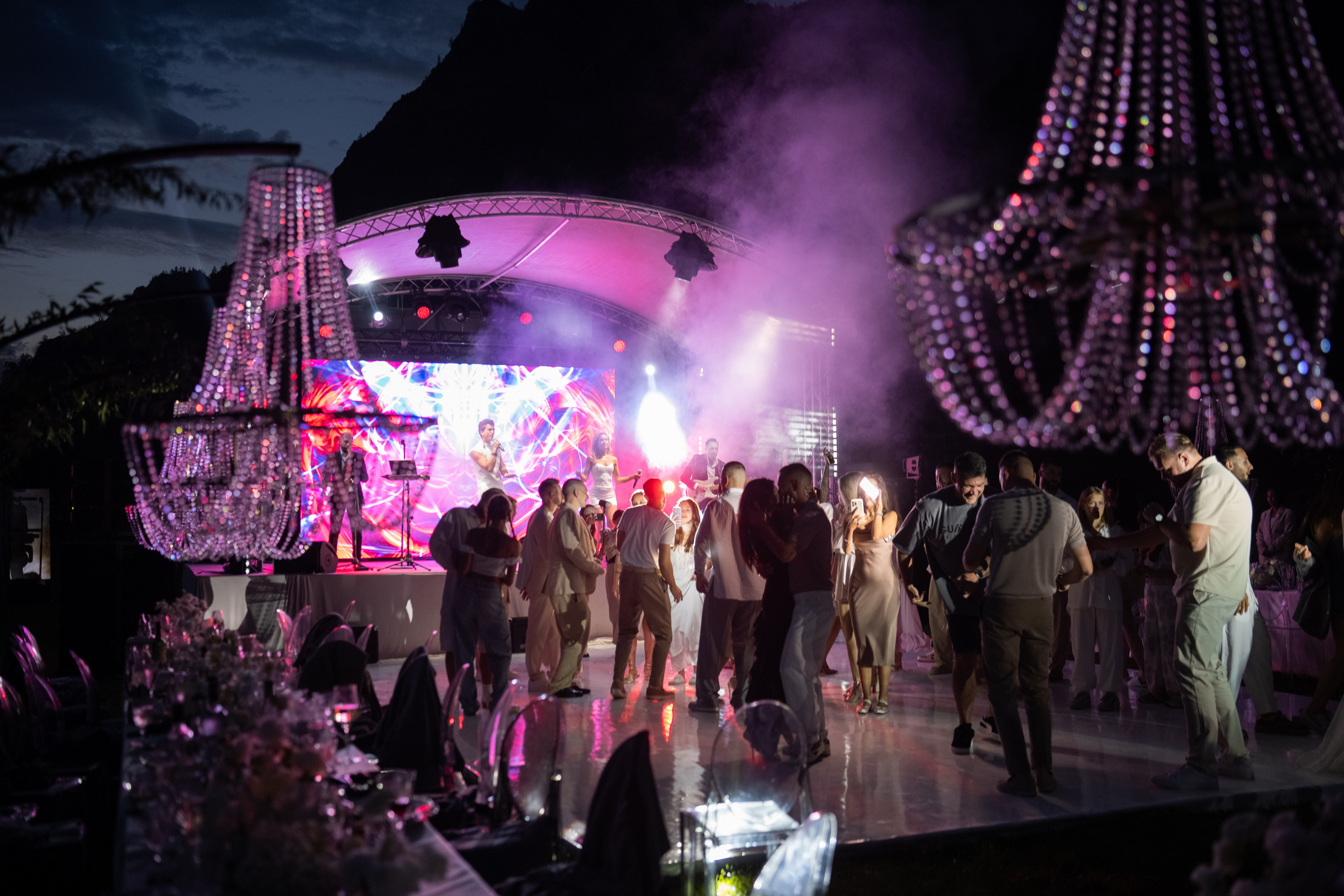 Serovski. Свадебный и семейный фотограф в Москве и Европе Евгения Амелина