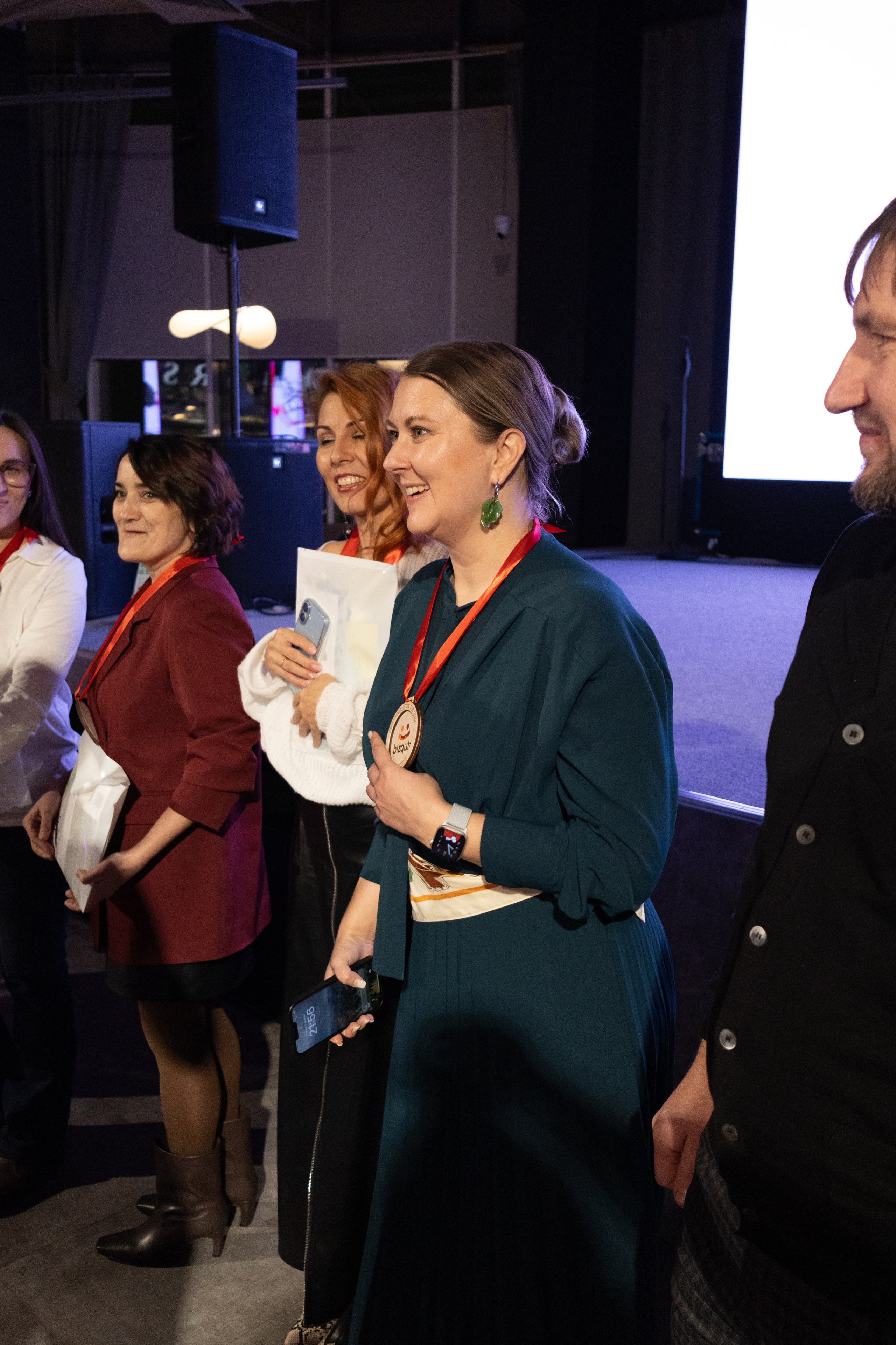 13ая BIZ QUIZ: деловая игра | Красноярск. Фотограф Красноярск съемки лавстори, фотосессия в студии, портретная съемка, творческие фотосессии