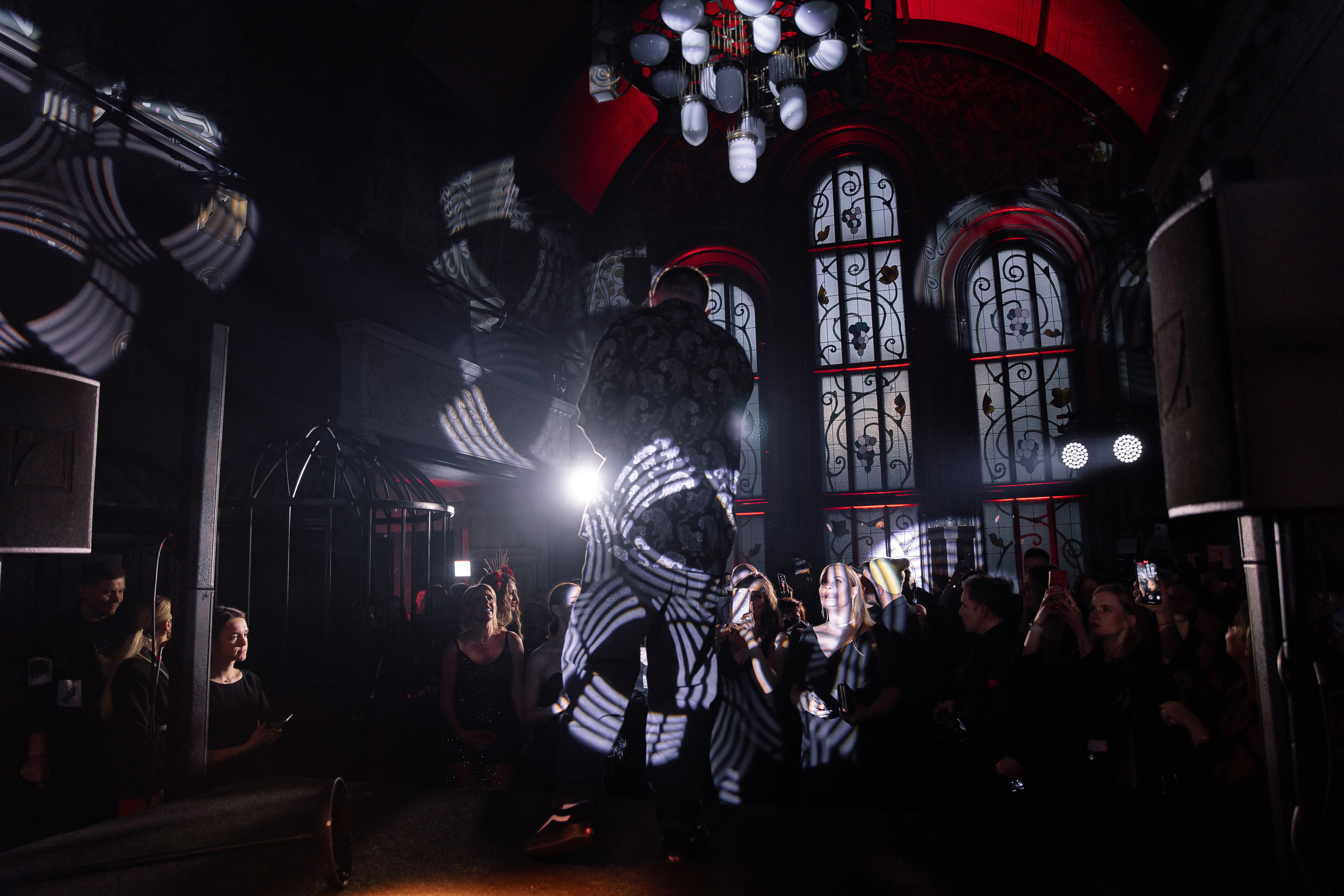 Нелли Ермолаева «На грани». Свадебный фотограф Москва и Санкт-Петерург Артем Мамонов