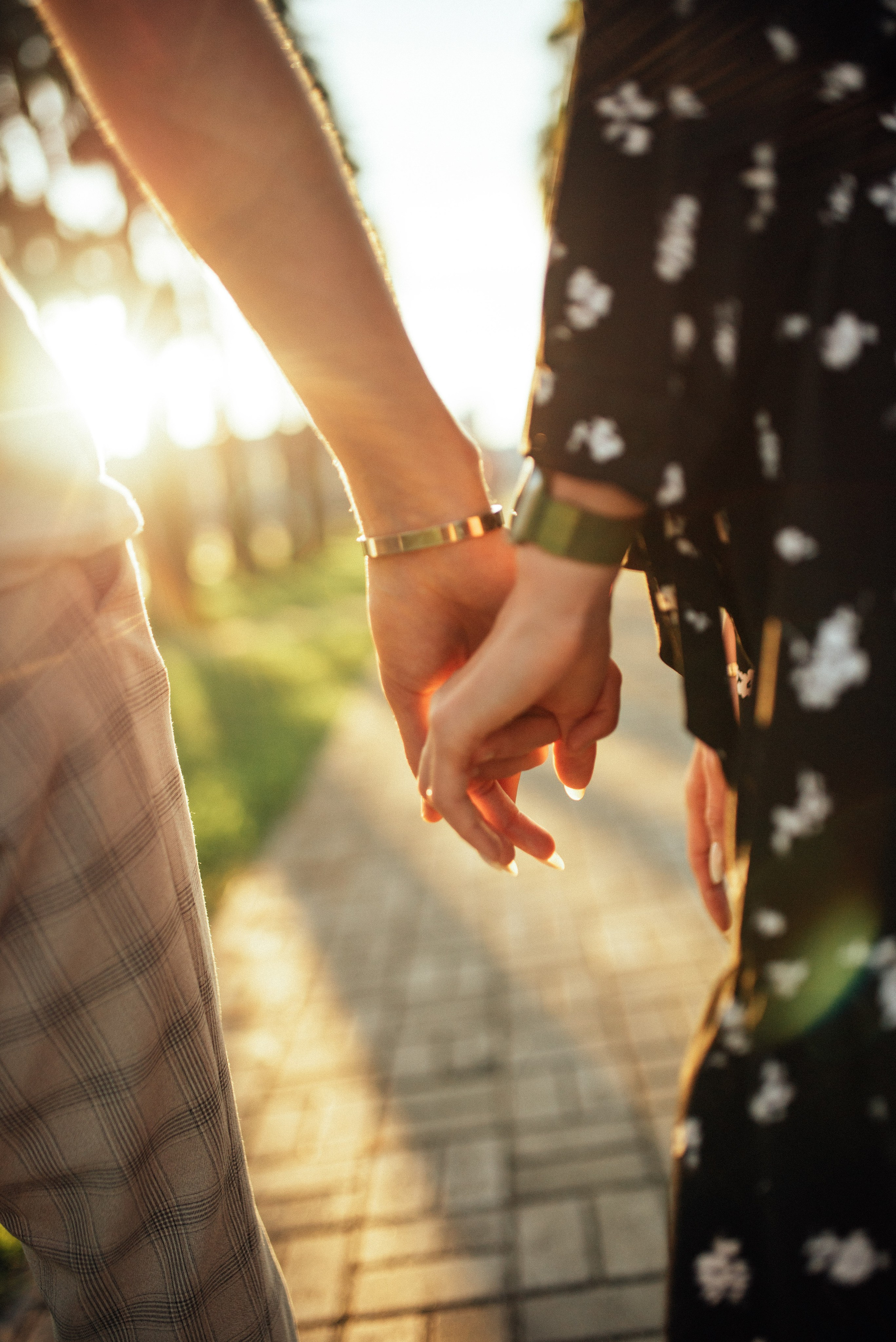 Фотосессия lovstory лавстори в Сириусе на аллее пальм. Фотограф в Сочи — Маргарита Поганова