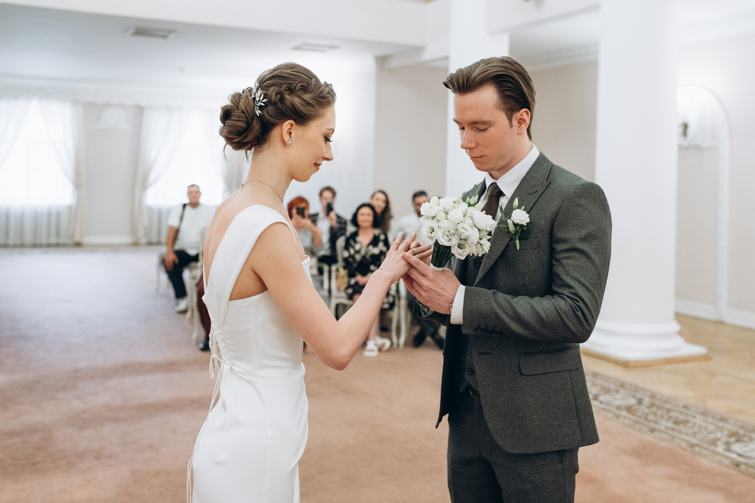 Владлена и Никита. Свадебный и студийный фотограф Ирина Котикова