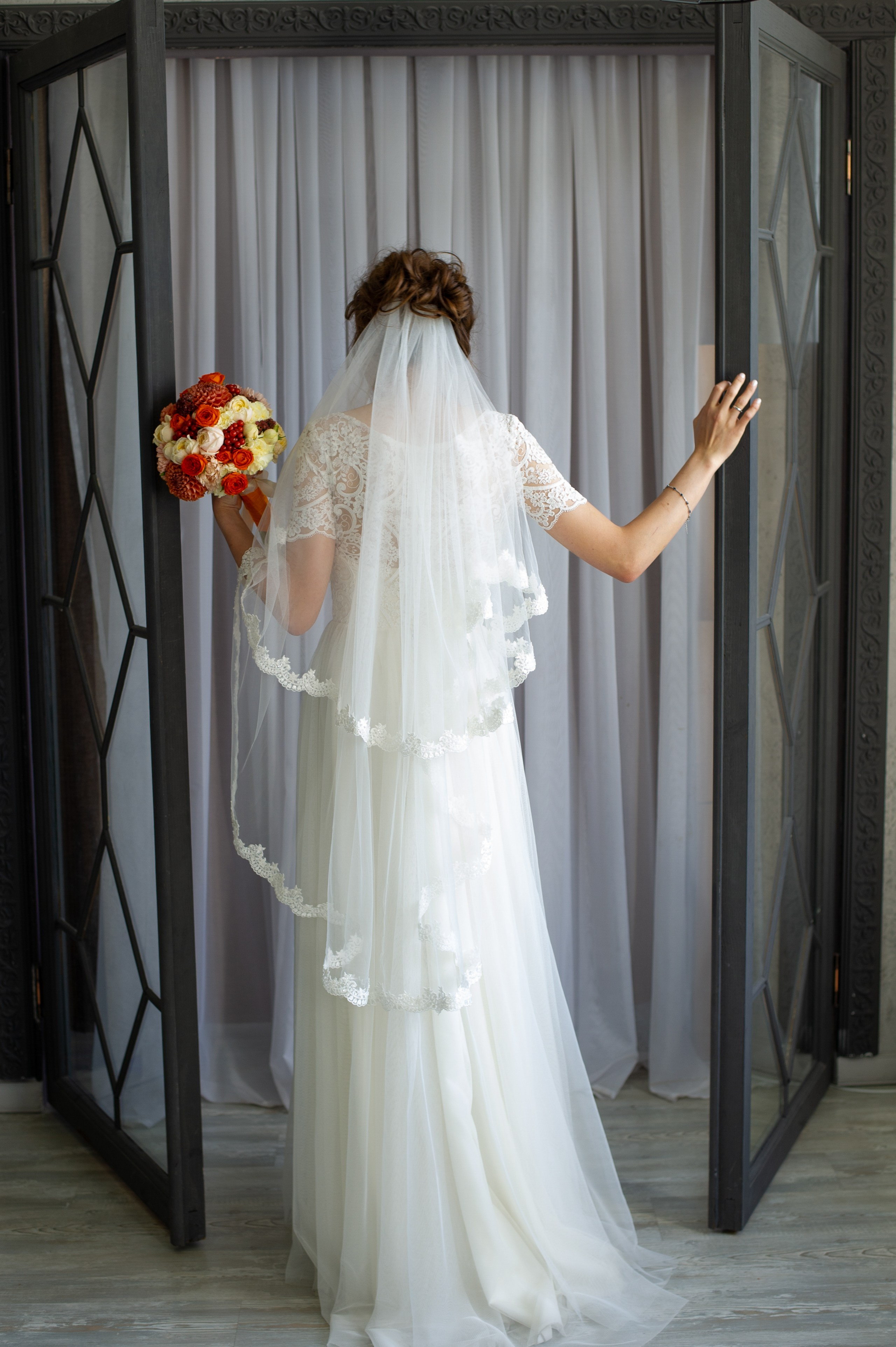 Саша и Арина. Семейный и женский фотограф, контент фотосессия в Екатеринбурге