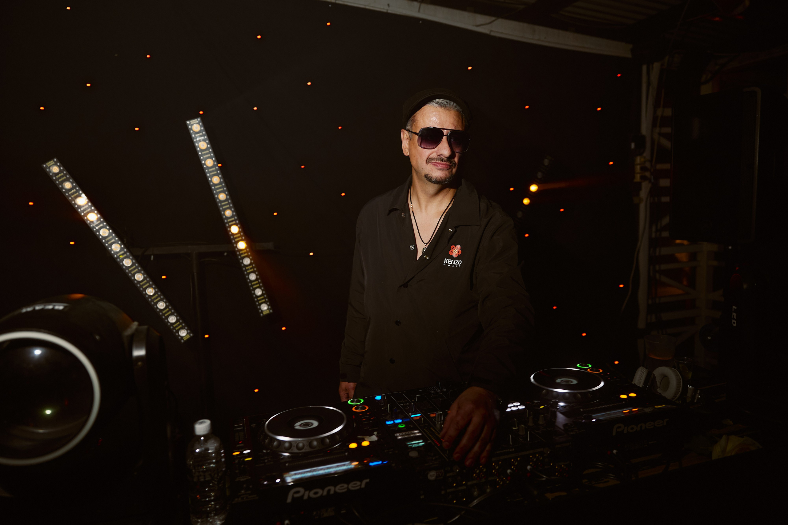 ILLEGAL FRIENDS — MIRAGE [PART III]. СВОИ. ФОТООТЧЕТЫ-СОБЫТИЯ-МЕСТА