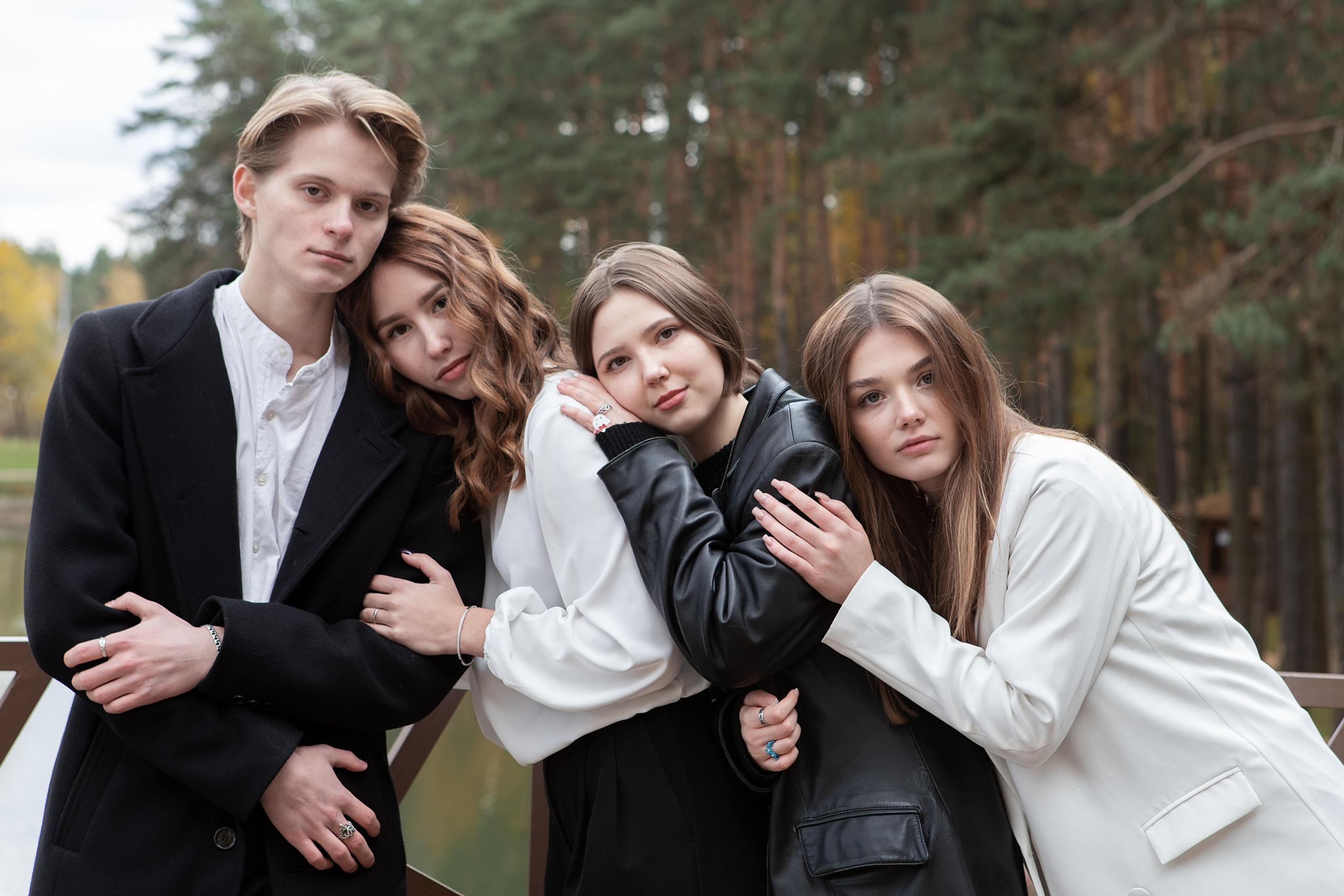 Школа 9 — 11 классы. Выпускные альбомы для школ и детских садов