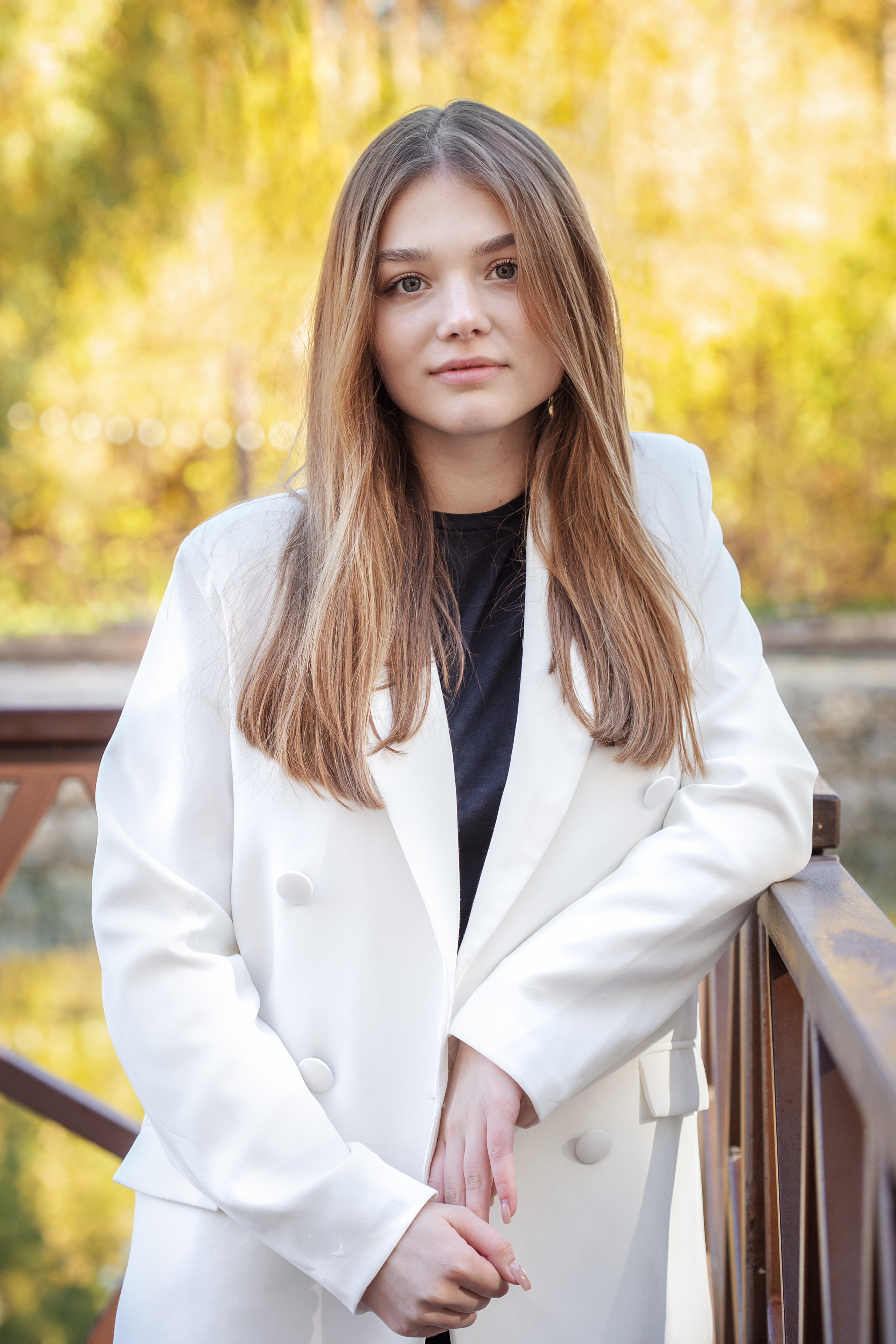 Школа 9 — 11 классы. Выпускные альбомы для школ и детских садов