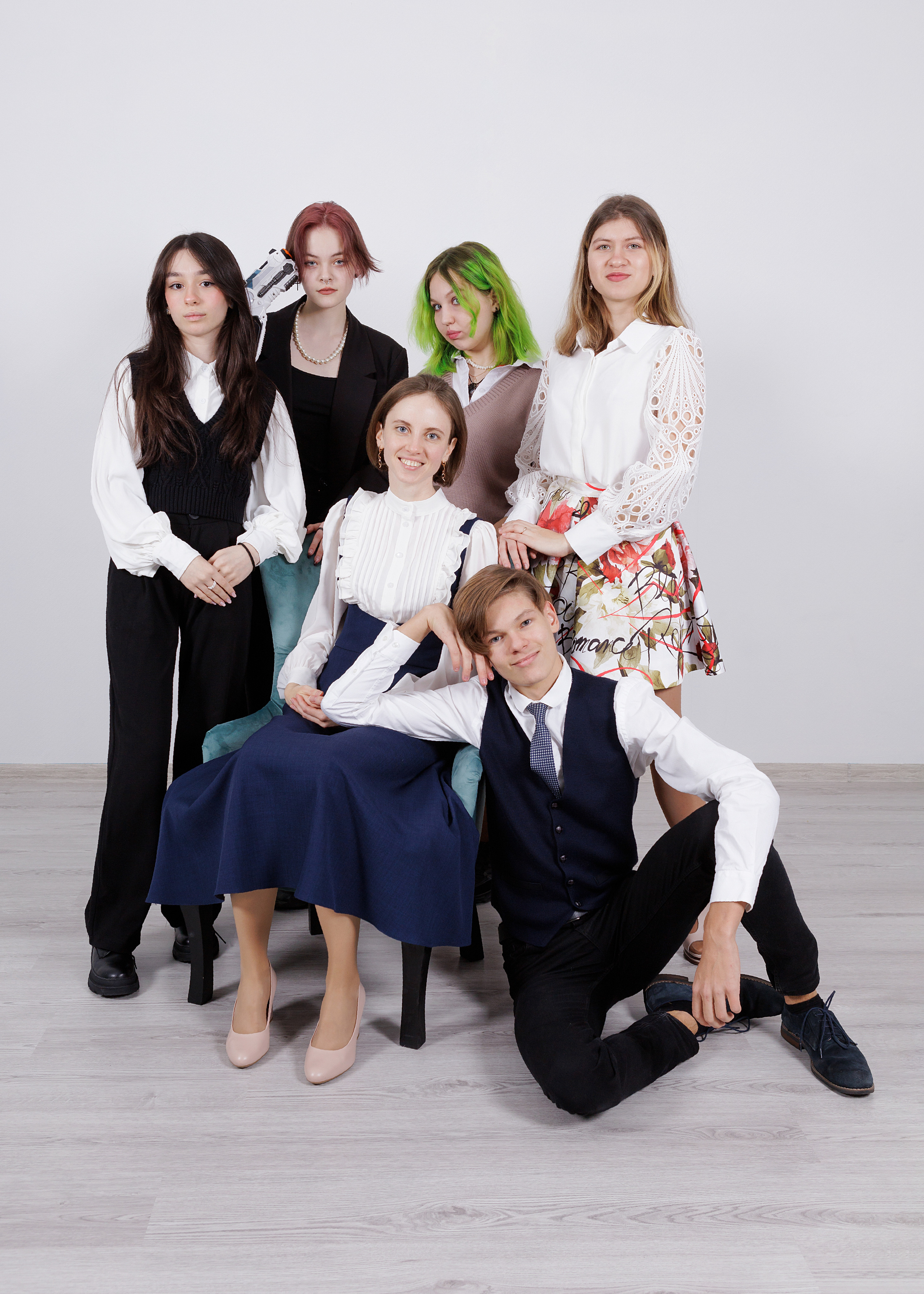 Школа 9 — 11 классы. Выпускные альбомы для школ и детских садов