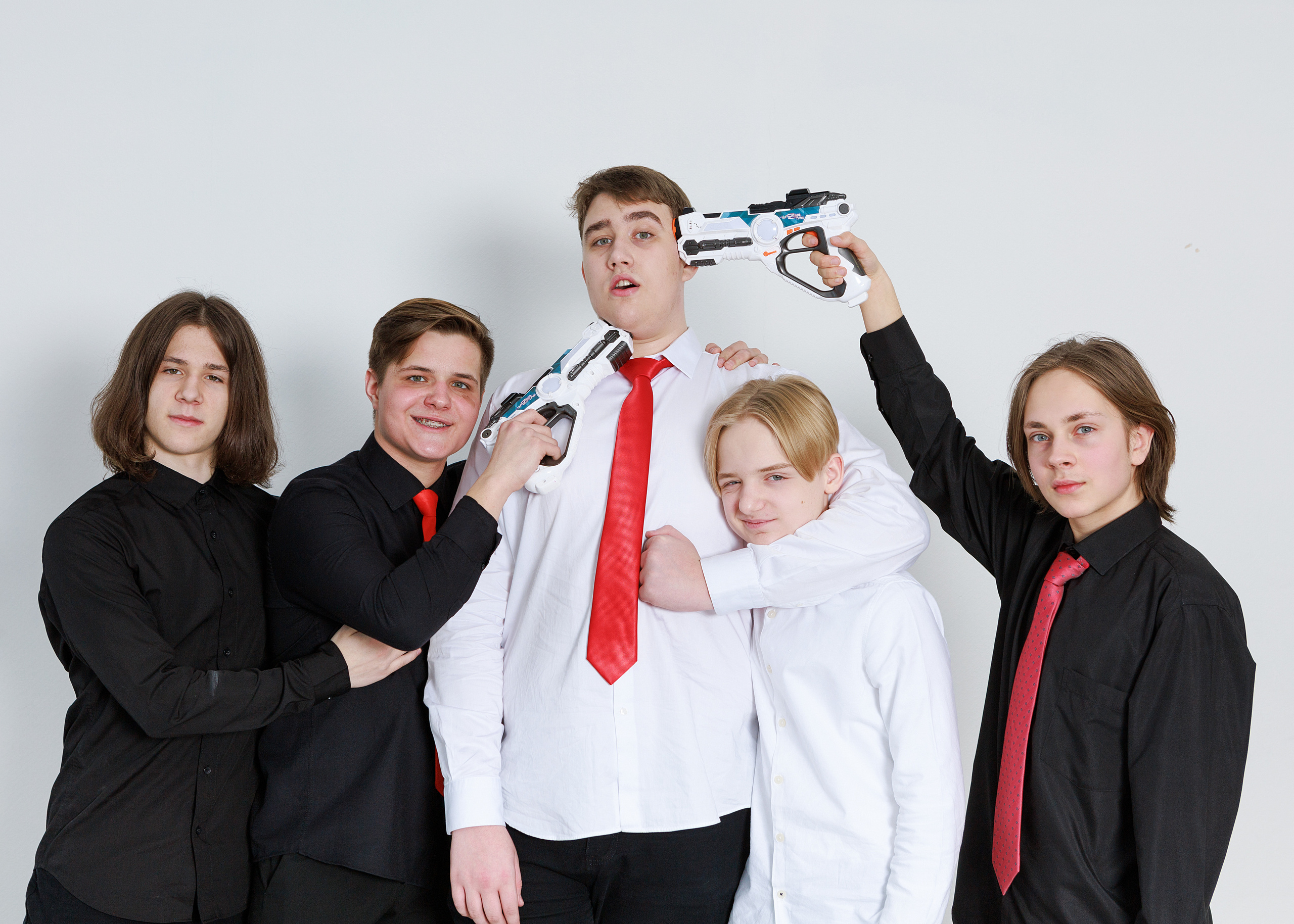 Школа 9 — 11 классы. Выпускные альбомы для школ и детских садов