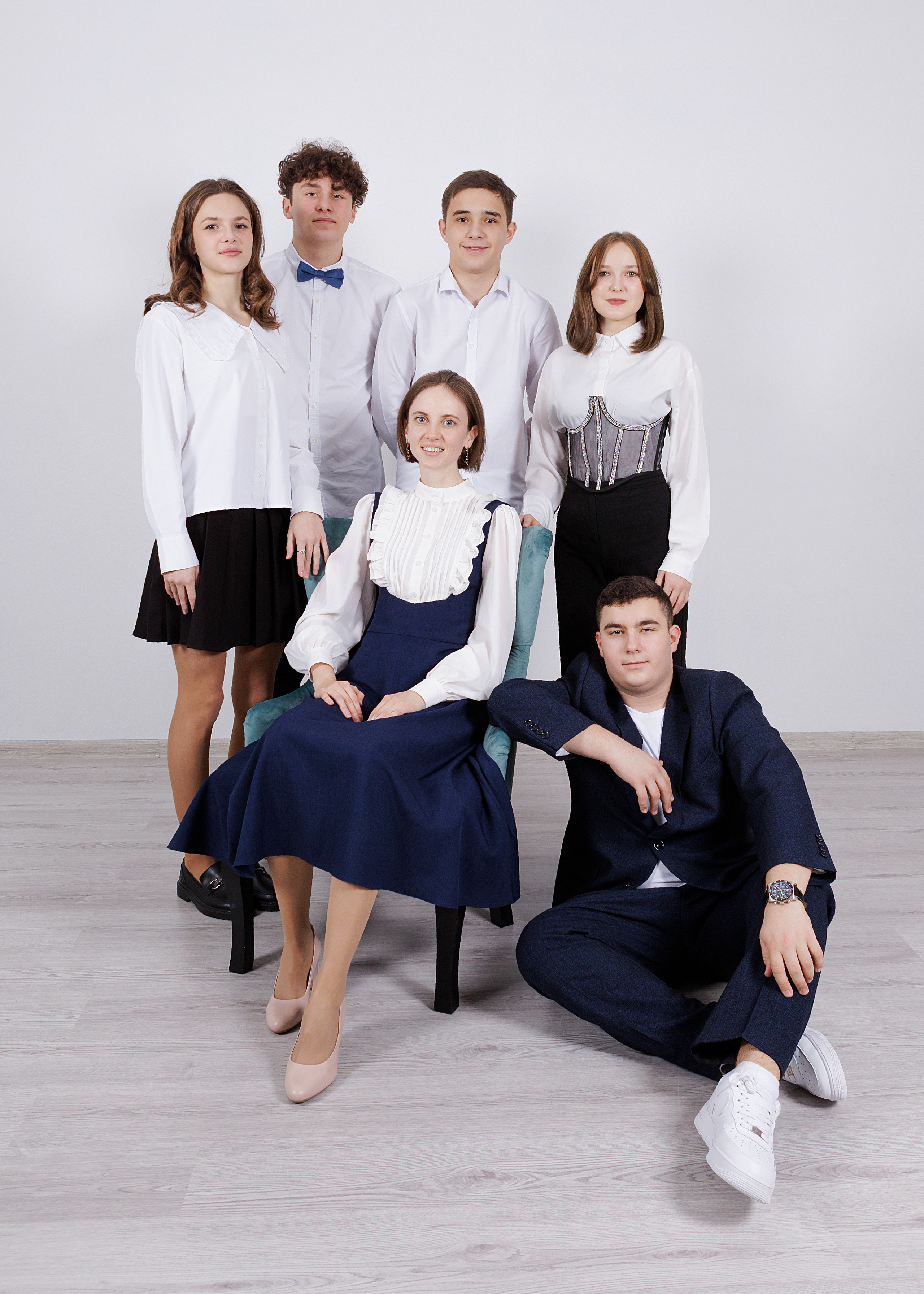 Школа 9 — 11 классы. Выпускные альбомы для школ и детских садов