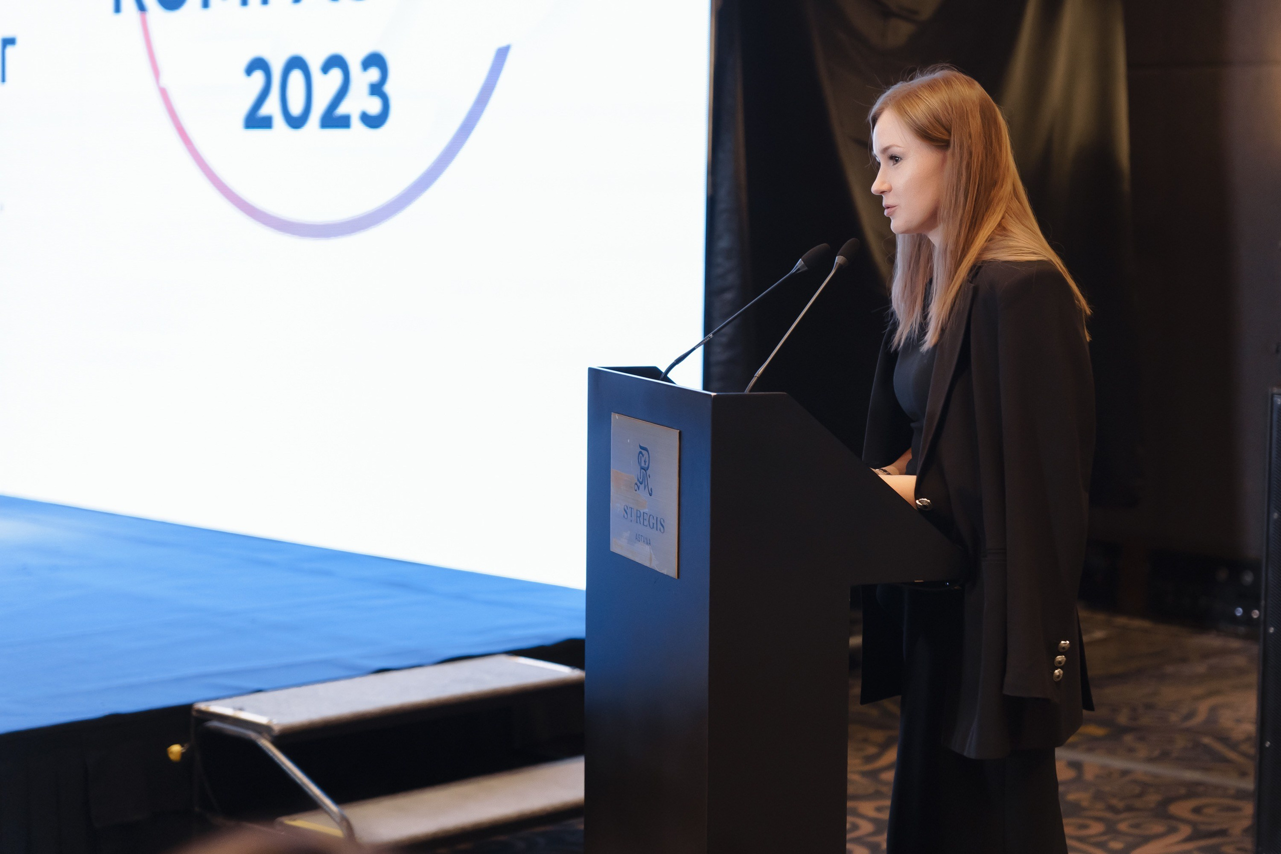 Kompas Hub в «St.Regis Astana». Профессиональный фотограф в городе Астана Копанев Данил