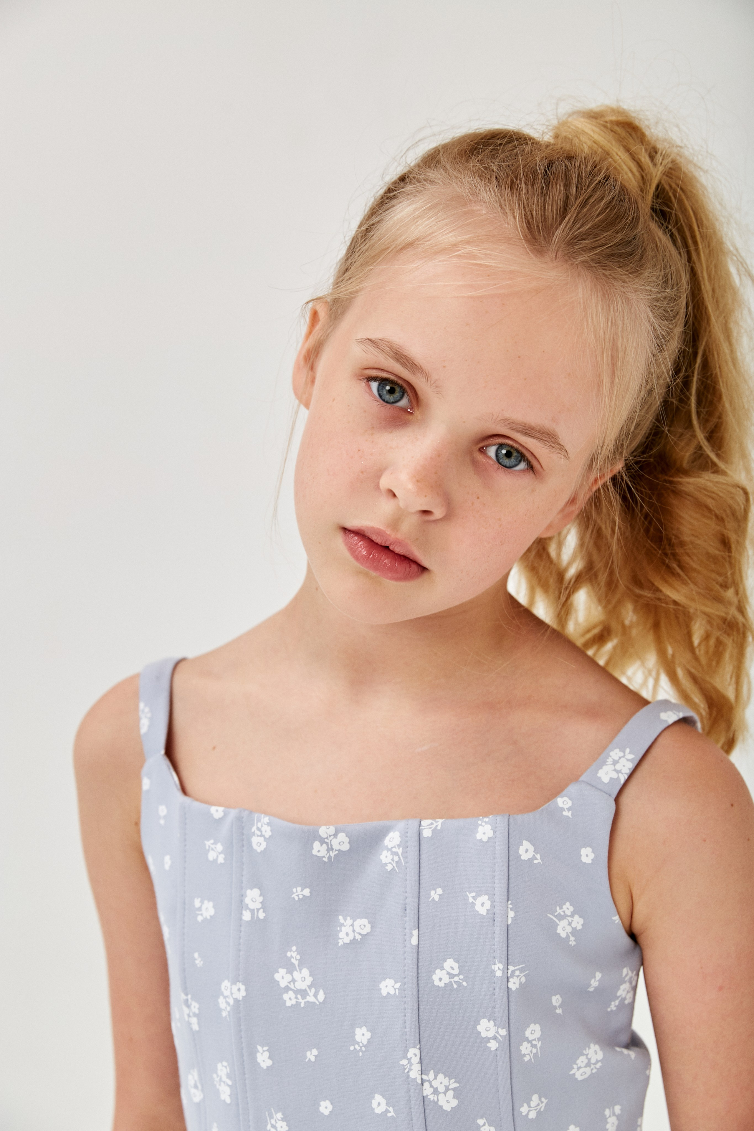 Цымбер Валерия. Model base