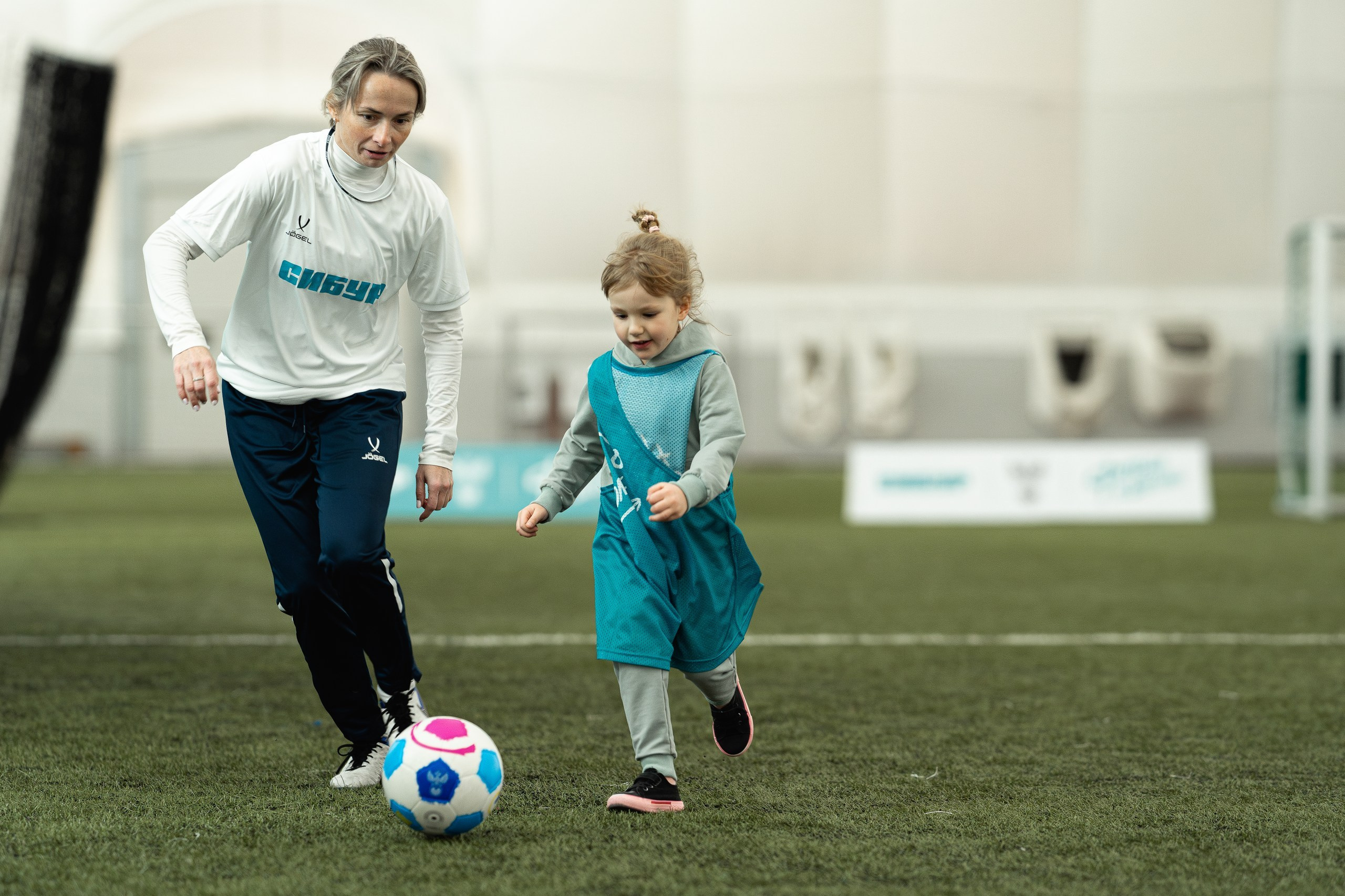 Фестиваль «СИБУР. Урок футбола» в рамках проекта Российского футбольного союза «Футбол в школе». Портретный и репортажный фотограф в Воронеже: Анастасия Пузикова