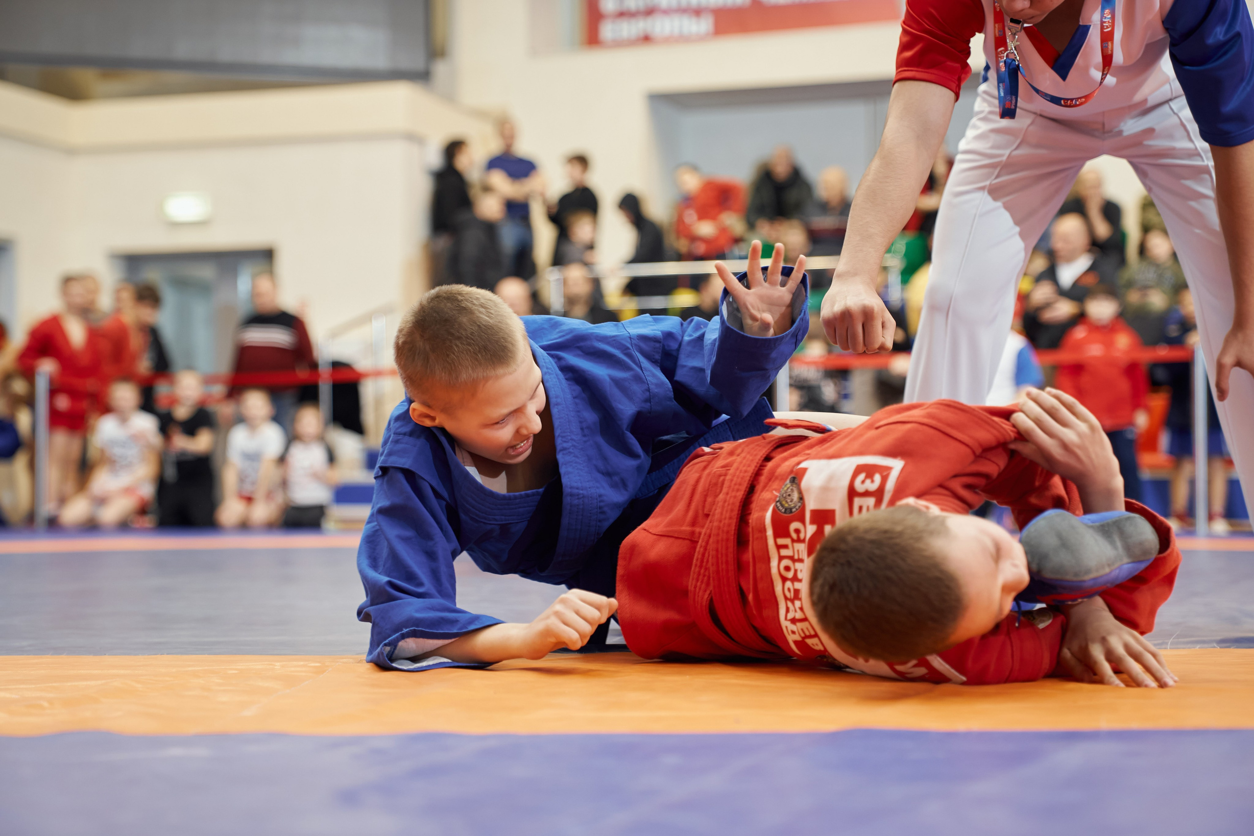 Чемпионат по самбо в Мытищах среди юношей — 2025 год