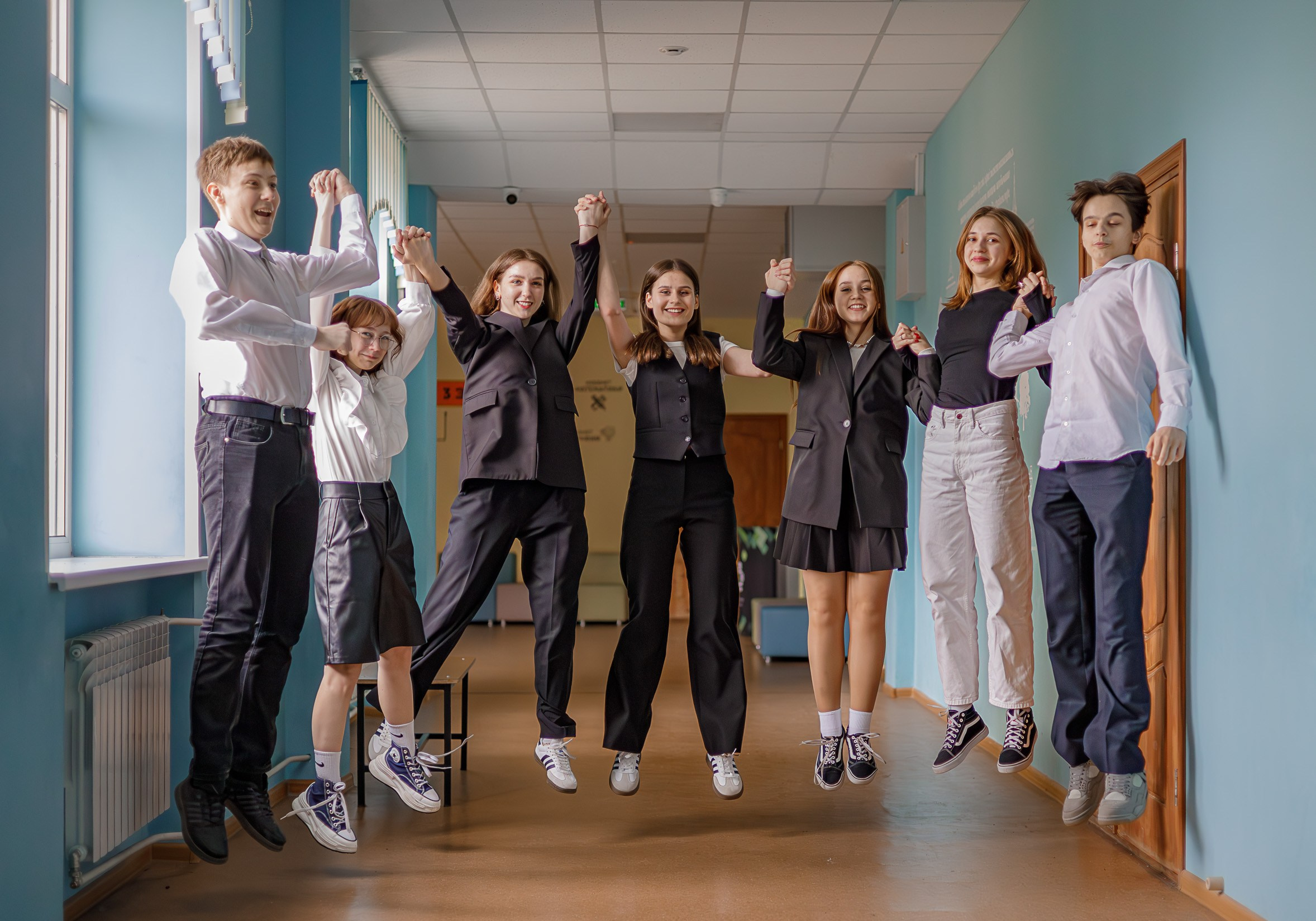 Стоимость выпускных альбомов. Выпускные фотоальбомы в Нижнем Новгороде — OSTFOTO студия