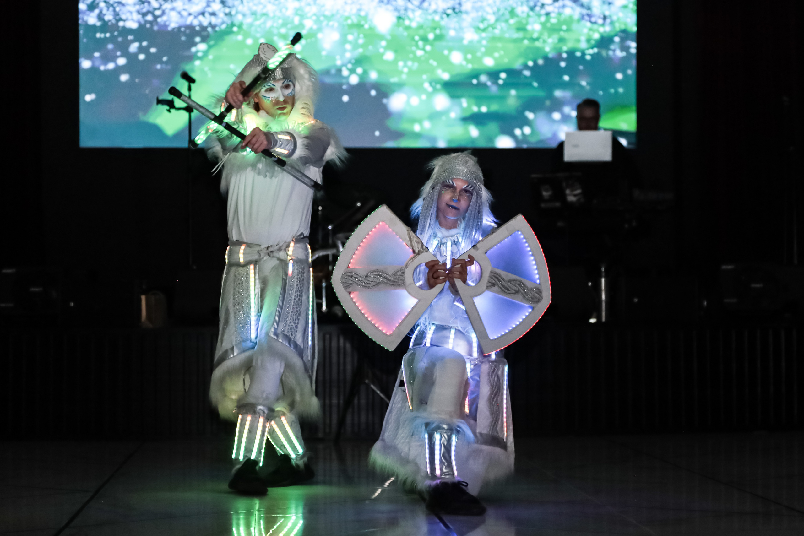 Фотосьёмка мероприятий. Свадебный фотограф в Тюмени Скатов Виктор