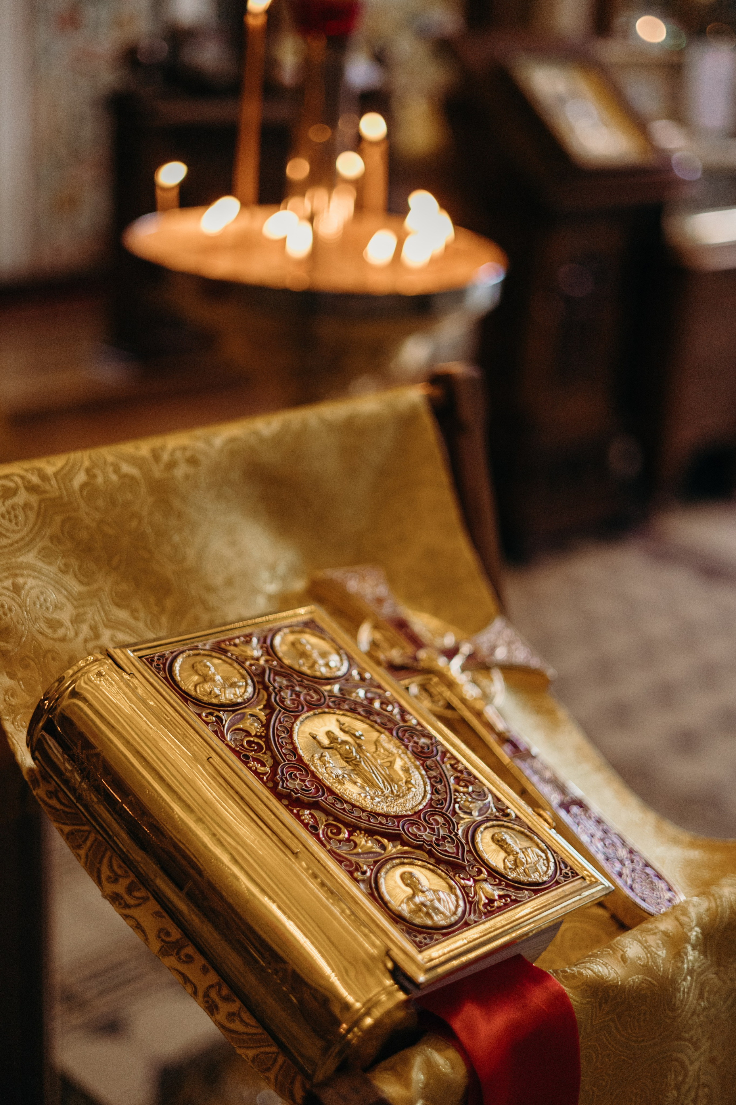 Венчание Храм-Иоанна Предтечи. Фотограф свадебный семейный в Красноярске Шукшина Наталья